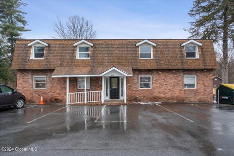 Photo of 455 Maple Avenue #3, Saratoga Springs, NY 12866 (MLS # 202626304)