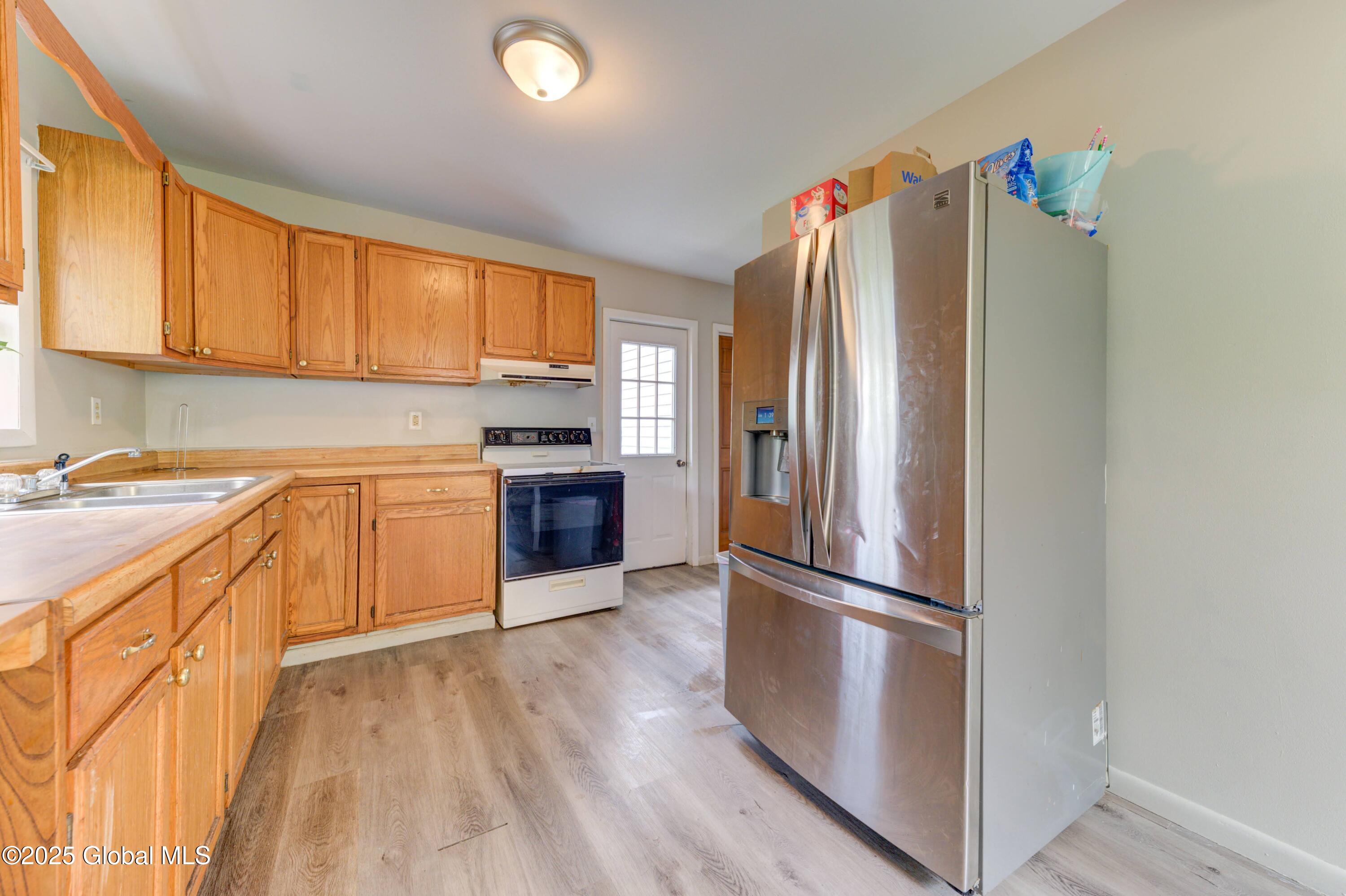 6 William Street, Gloversville, New York image 17