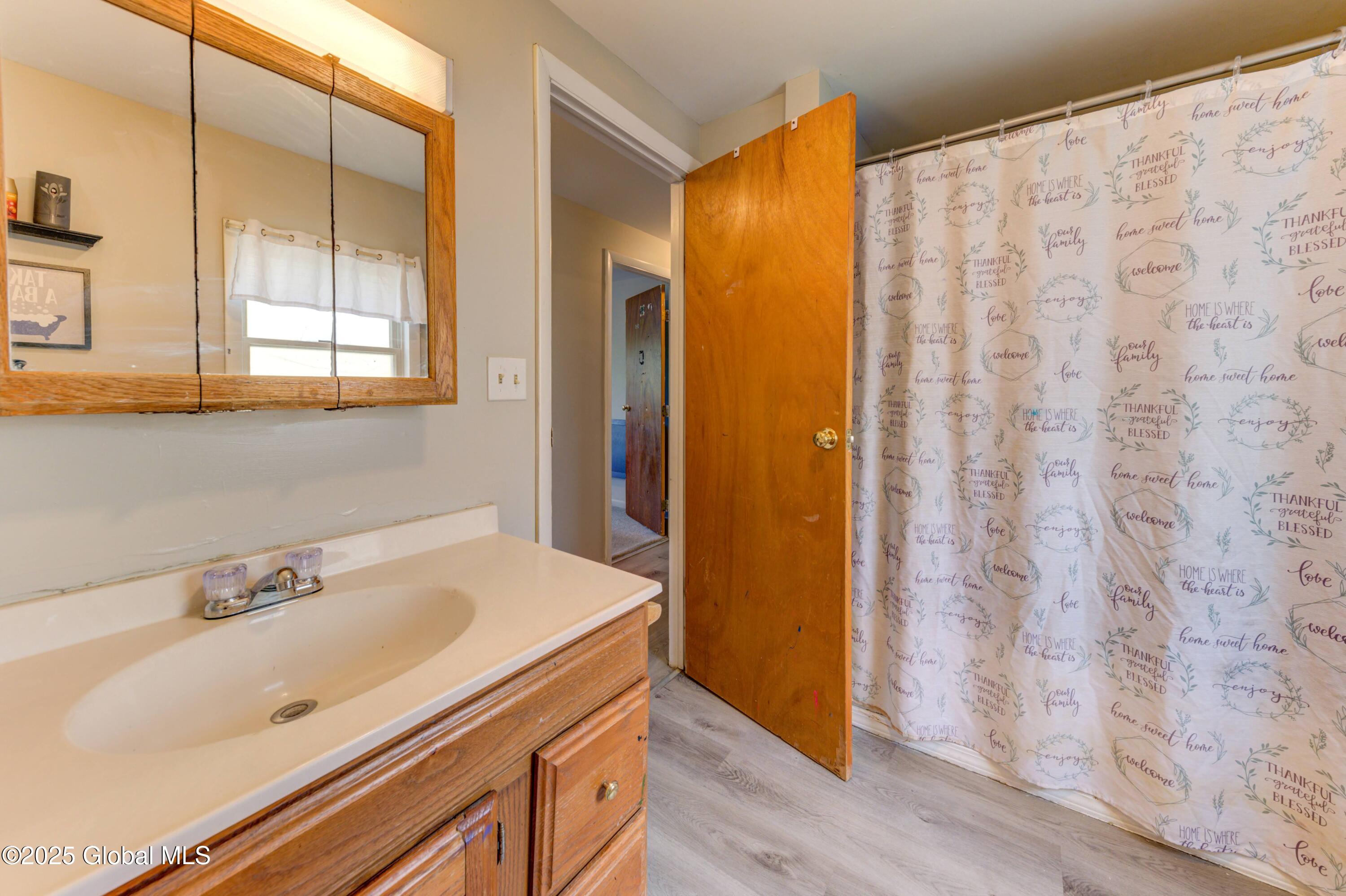 6 William Street, Gloversville, New York image 32