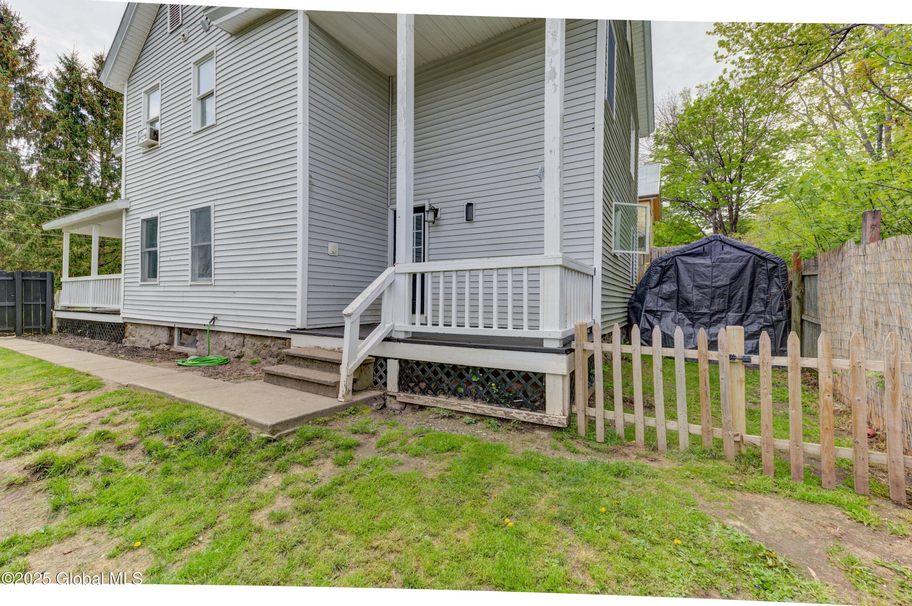 6 William Street, Gloversville, New York image 10