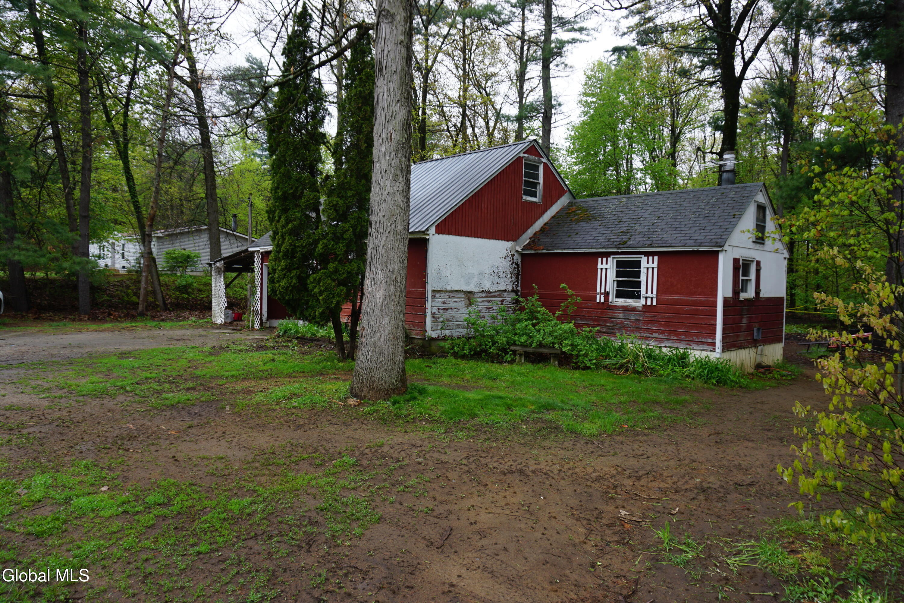 8 Scout Road
