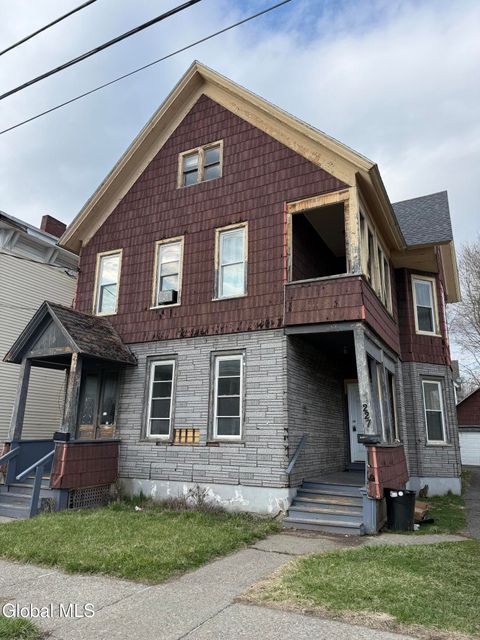 Photo of 225-227 Grand Street, Amsterdam, NY 12010 (MLS # 202614977)