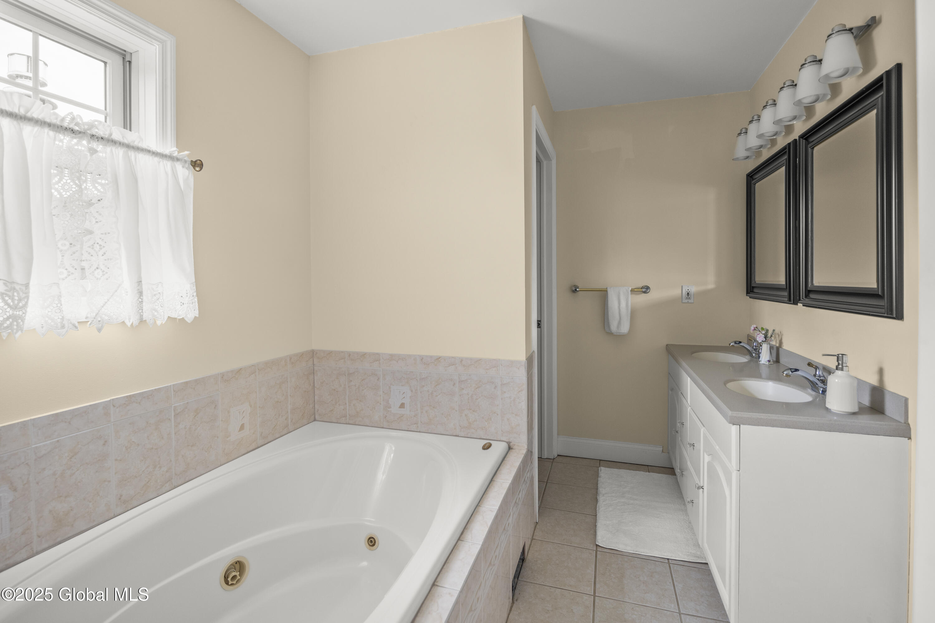 10 James Lane, Kinderhook, New York image 19