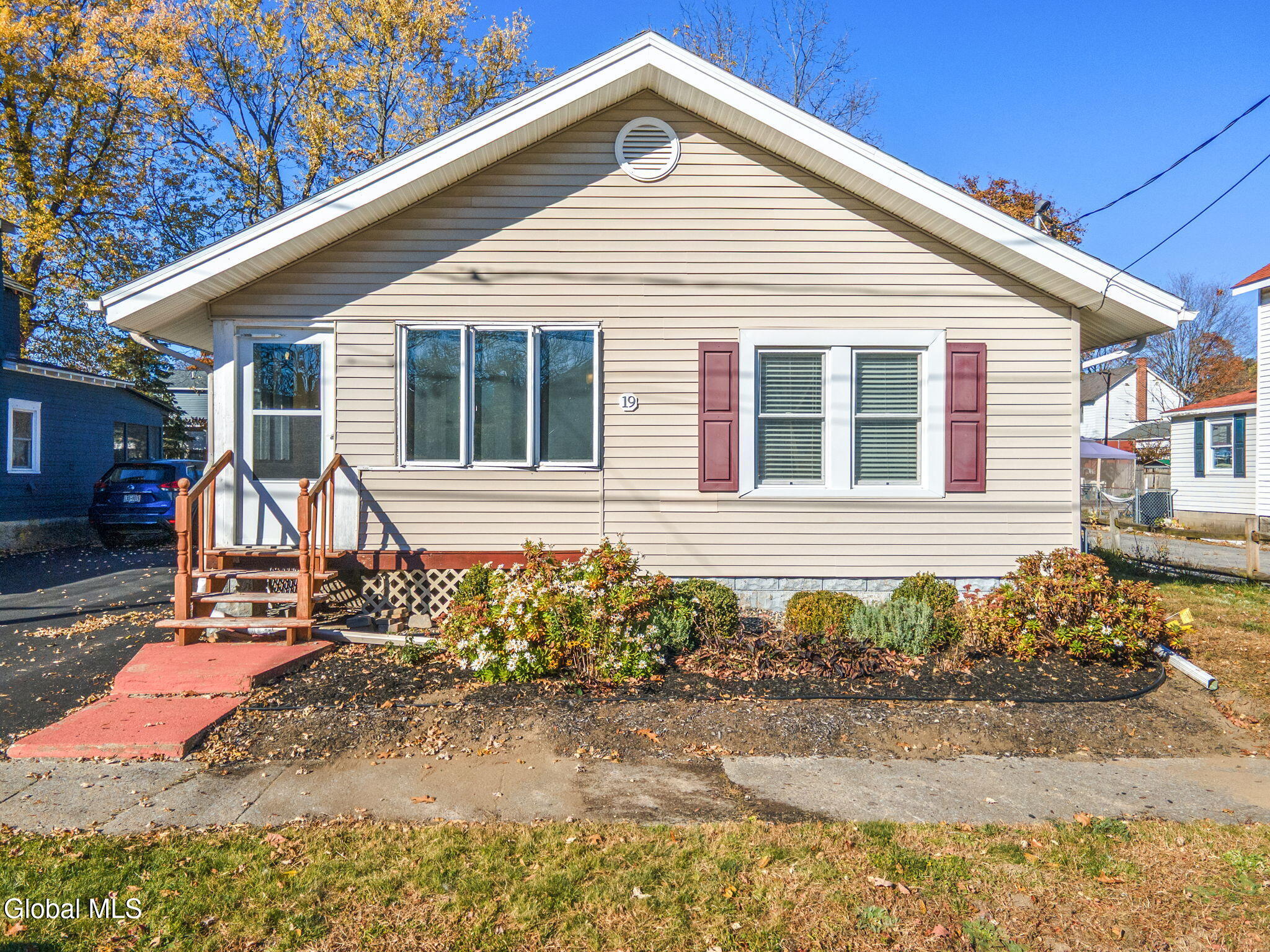 19 Woodard Street