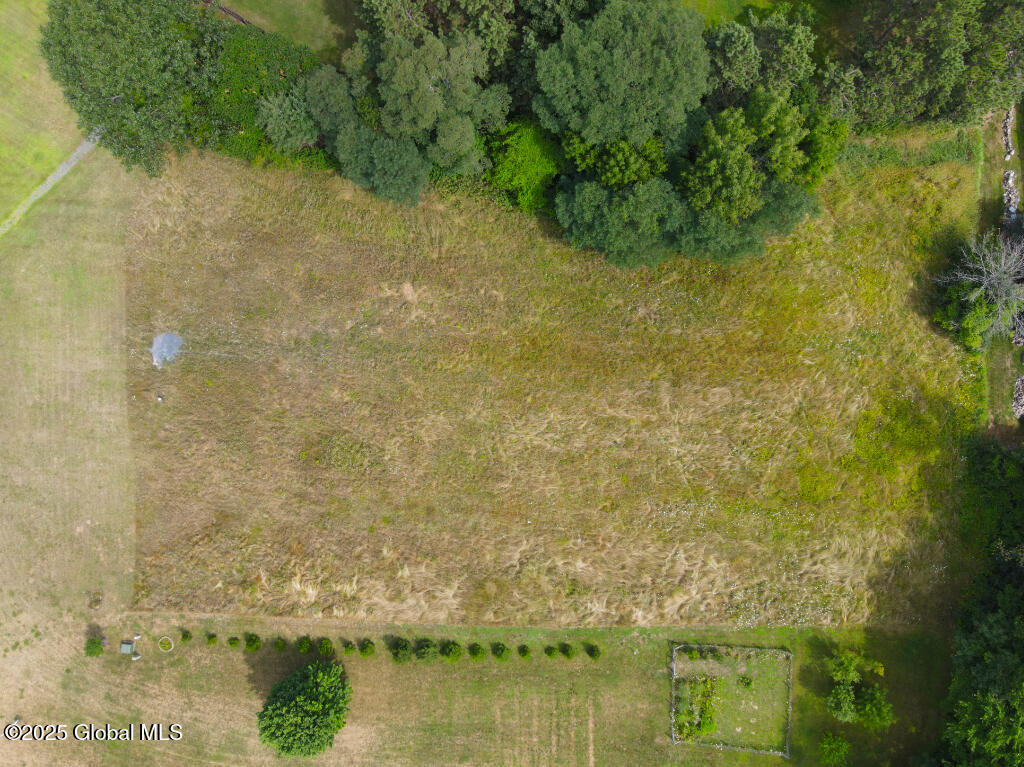 98 Hubbs Road, Ballston Lake, New York image 7