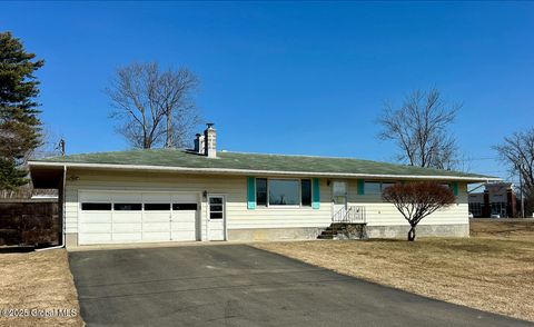Photo of 1 and 3 Oak Hill Drive, Halfmoon, NY 12065 (MLS # 202513271)