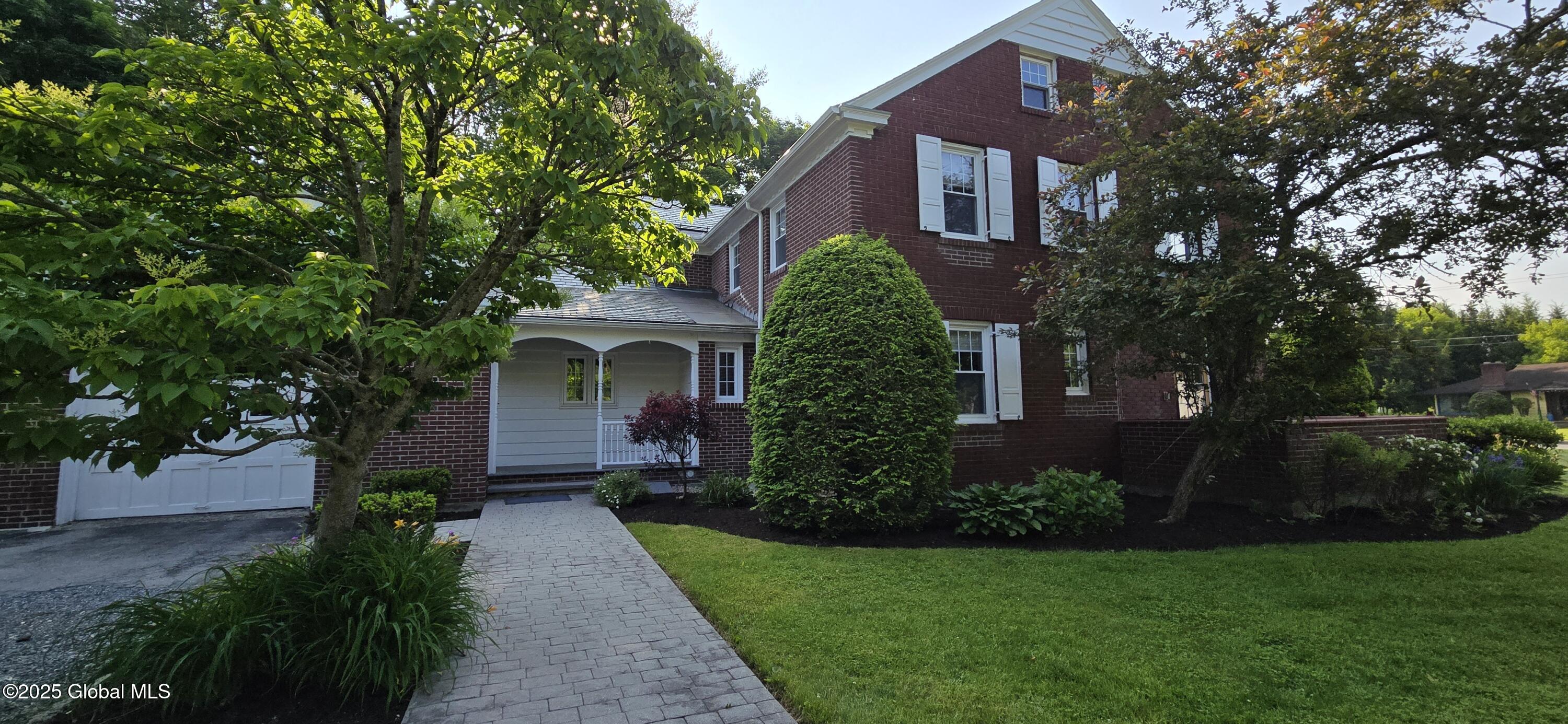 10 Richmond Avenue, Hoosick Falls, New York image 49