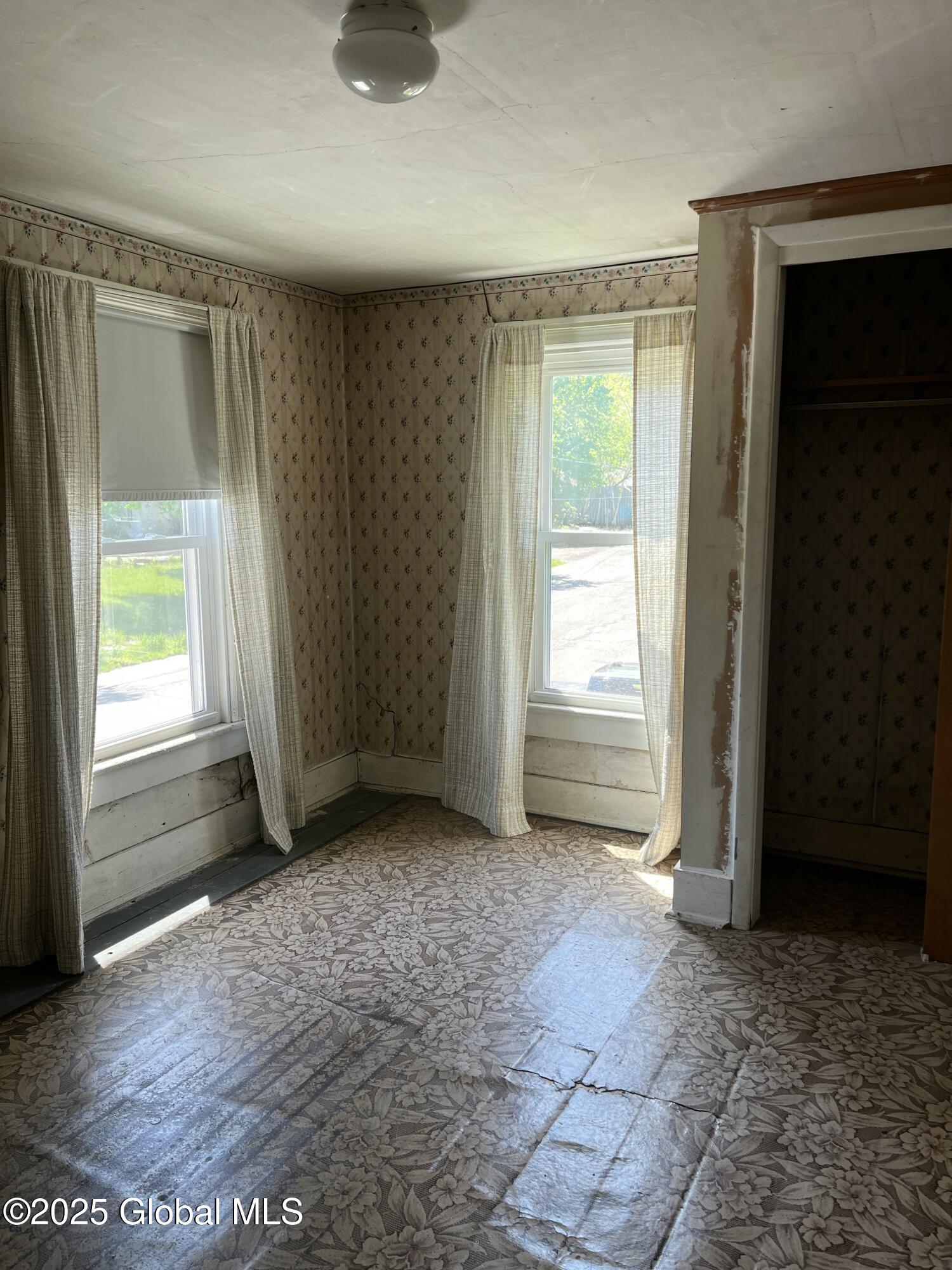 61 Bleeker Street, Greenwich, New York image 18