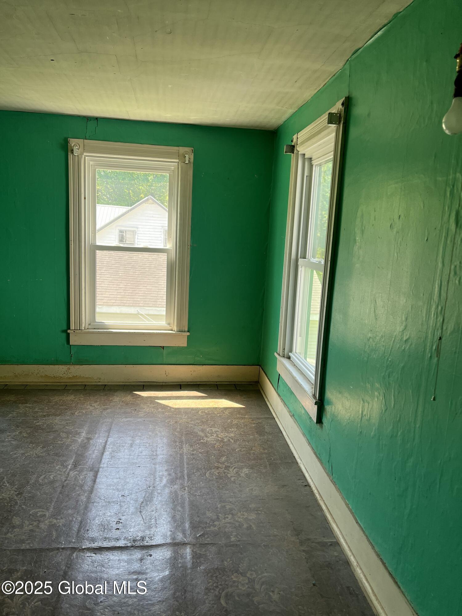 61 Bleeker Street, Greenwich, New York image 17