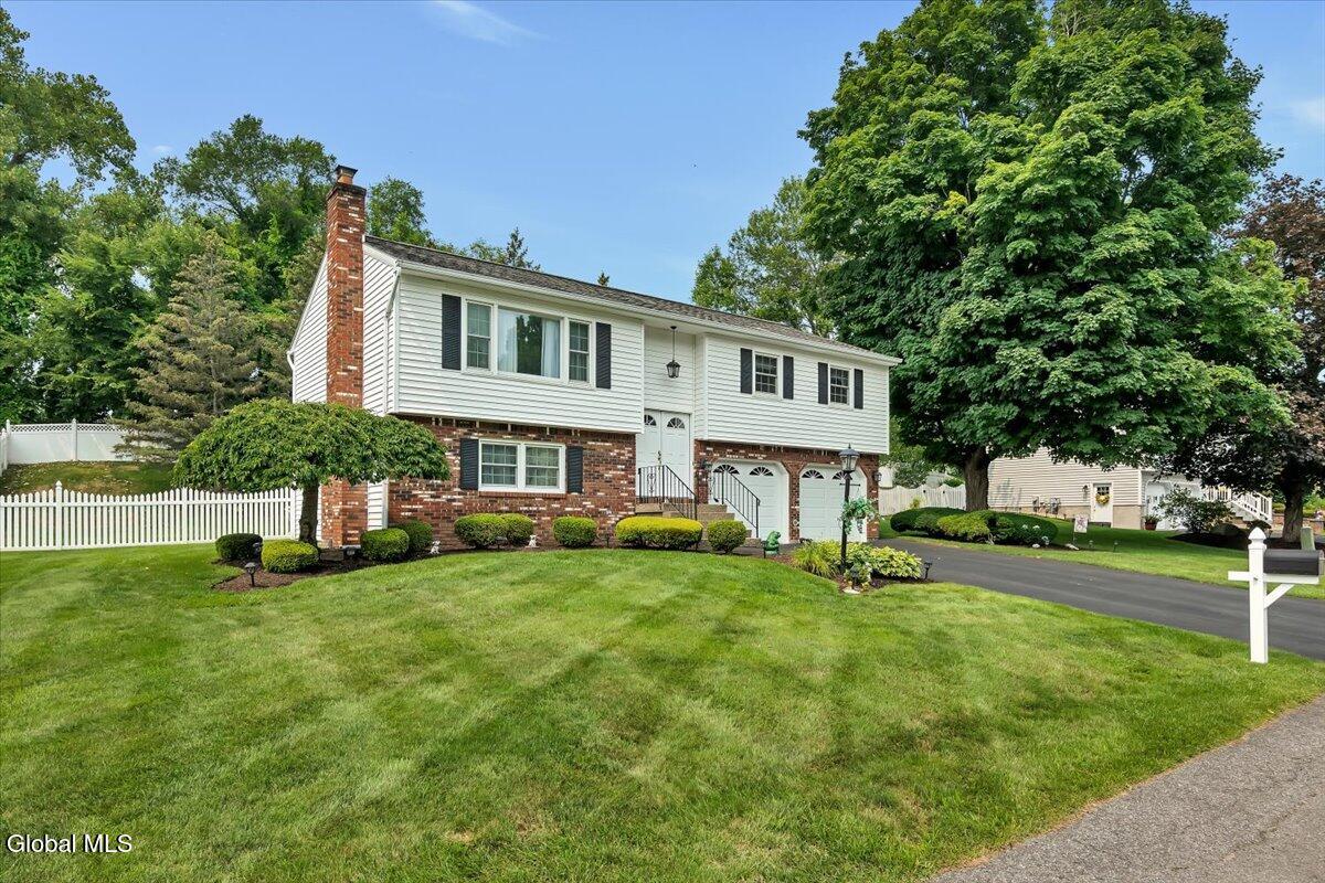 14 Skyline Drive