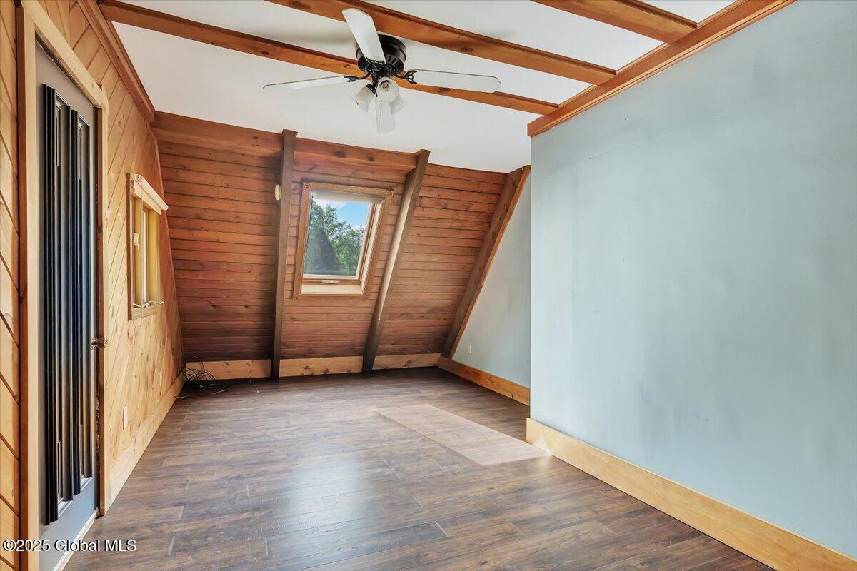 34 Glen Royal Drive, Sand Lake, New York image 23