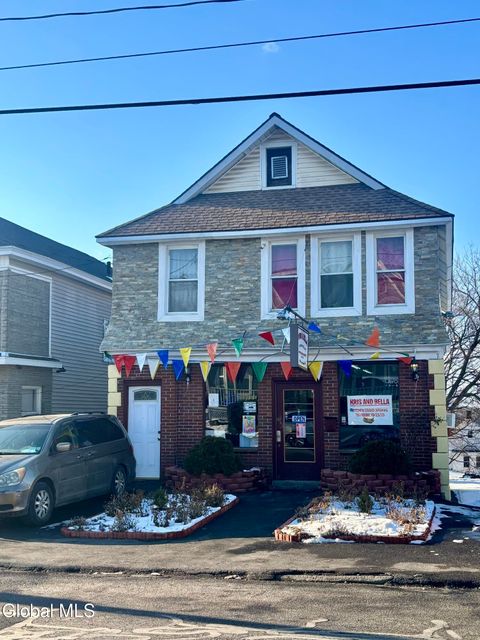 Photo of 1685 Van Vranken Avenue, Schenectady, NY 12308 (MLS # 202611090)