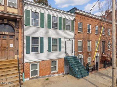 Photo of 321 Washington Avenue, Albany, NY 12206 (MLS # 202615069)