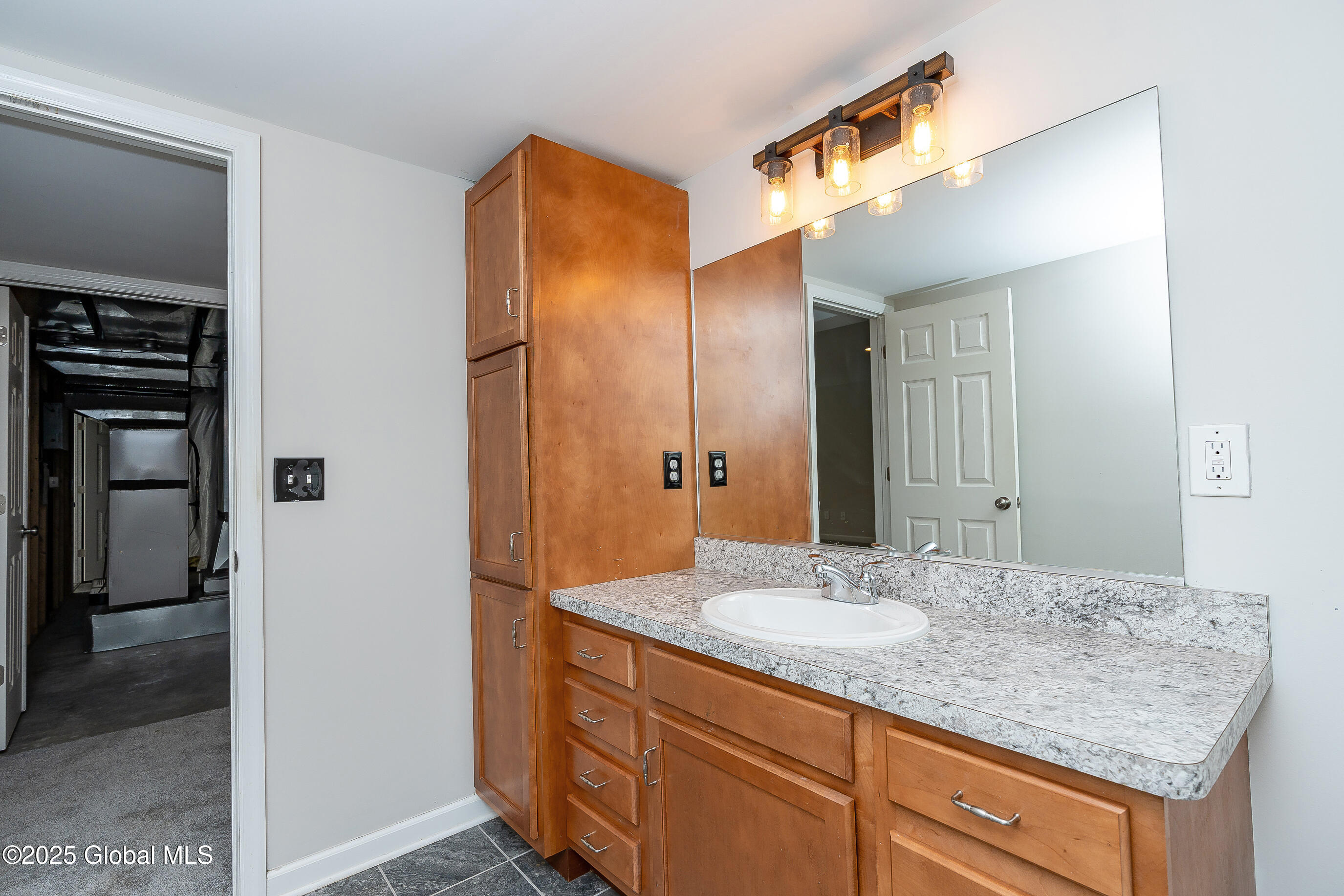 1 Glen Meadow Drive, Mechanicville, New York image 35