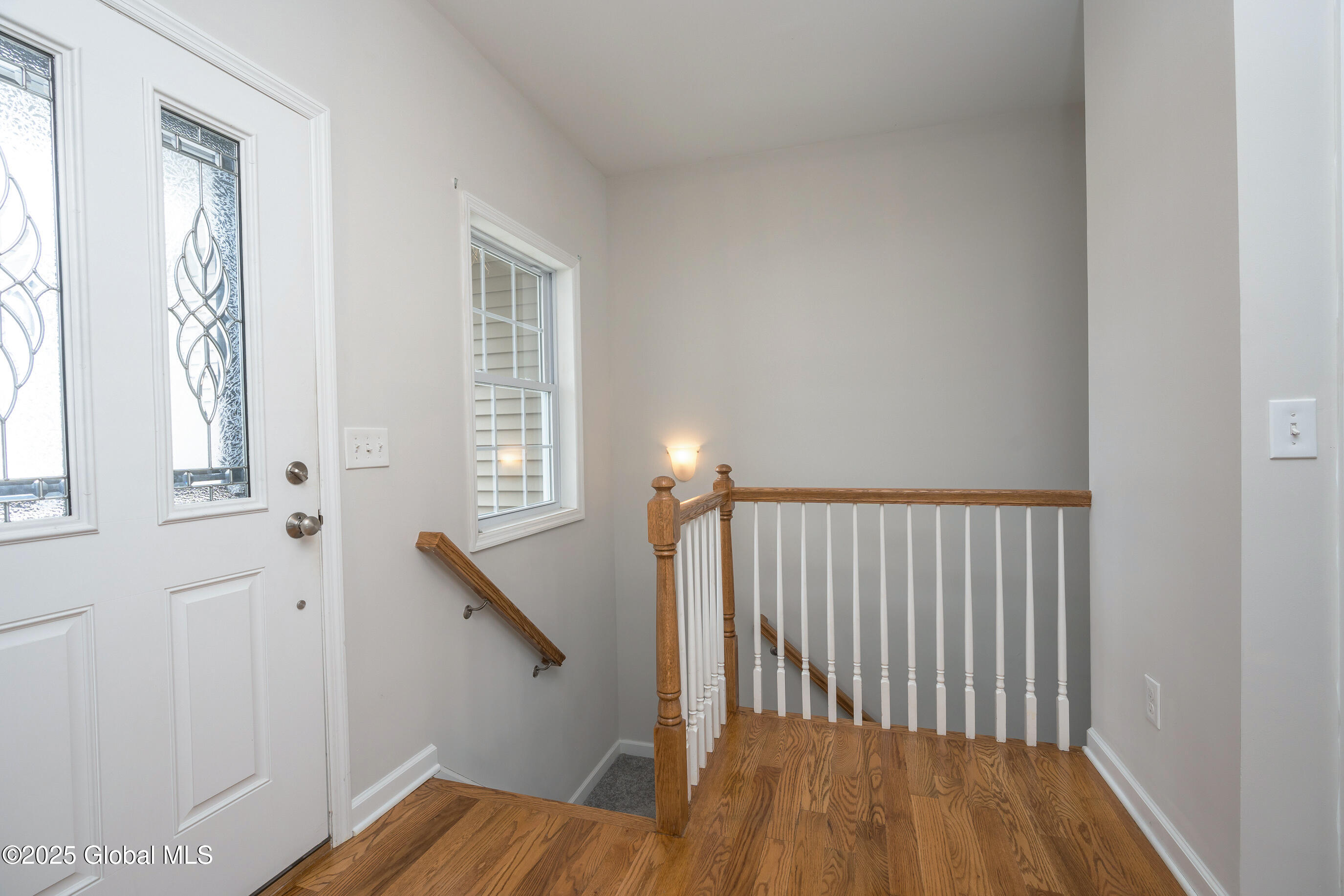1 Glen Meadow Drive, Mechanicville, New York image 2