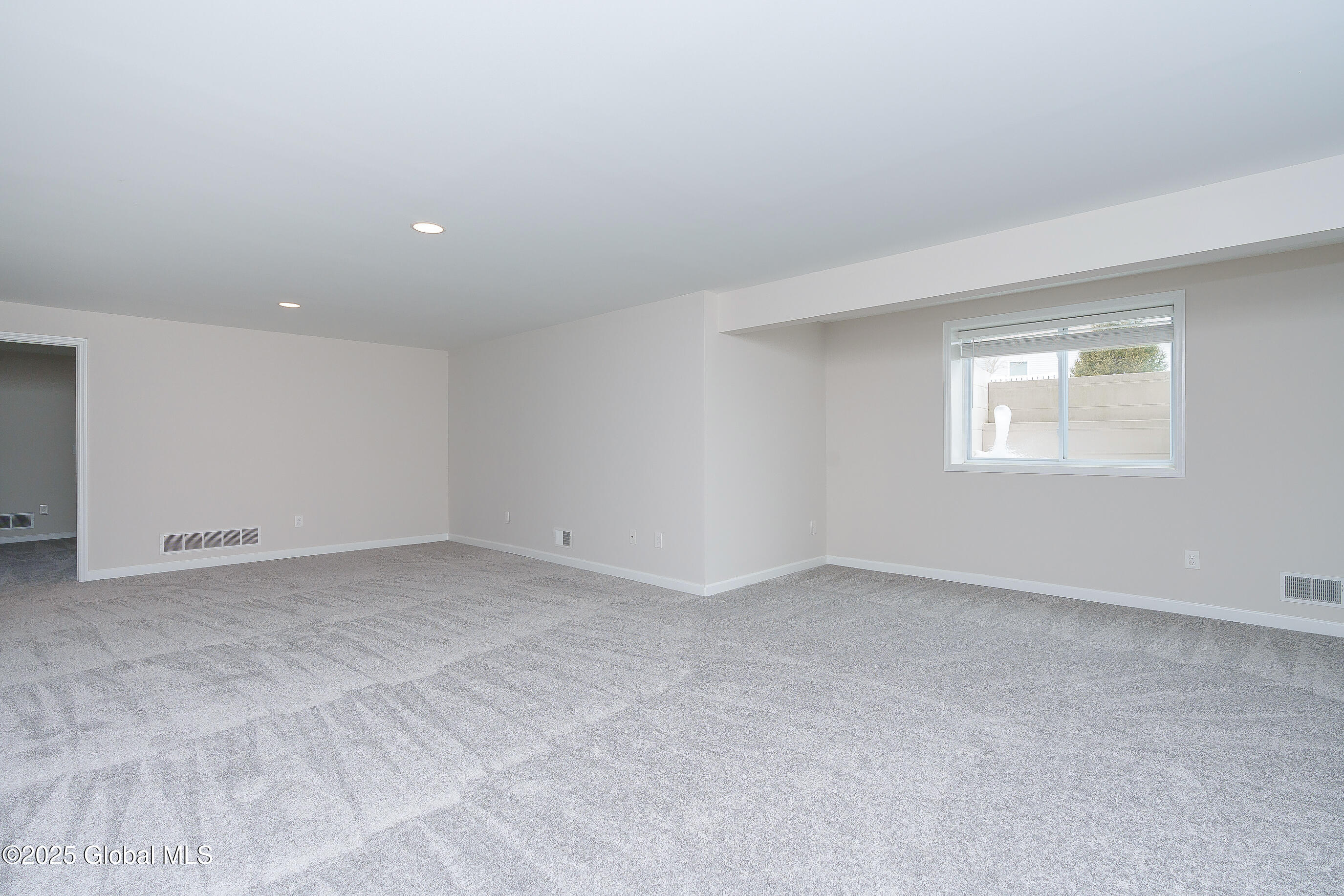 1 Glen Meadow Drive, Mechanicville, New York image 28