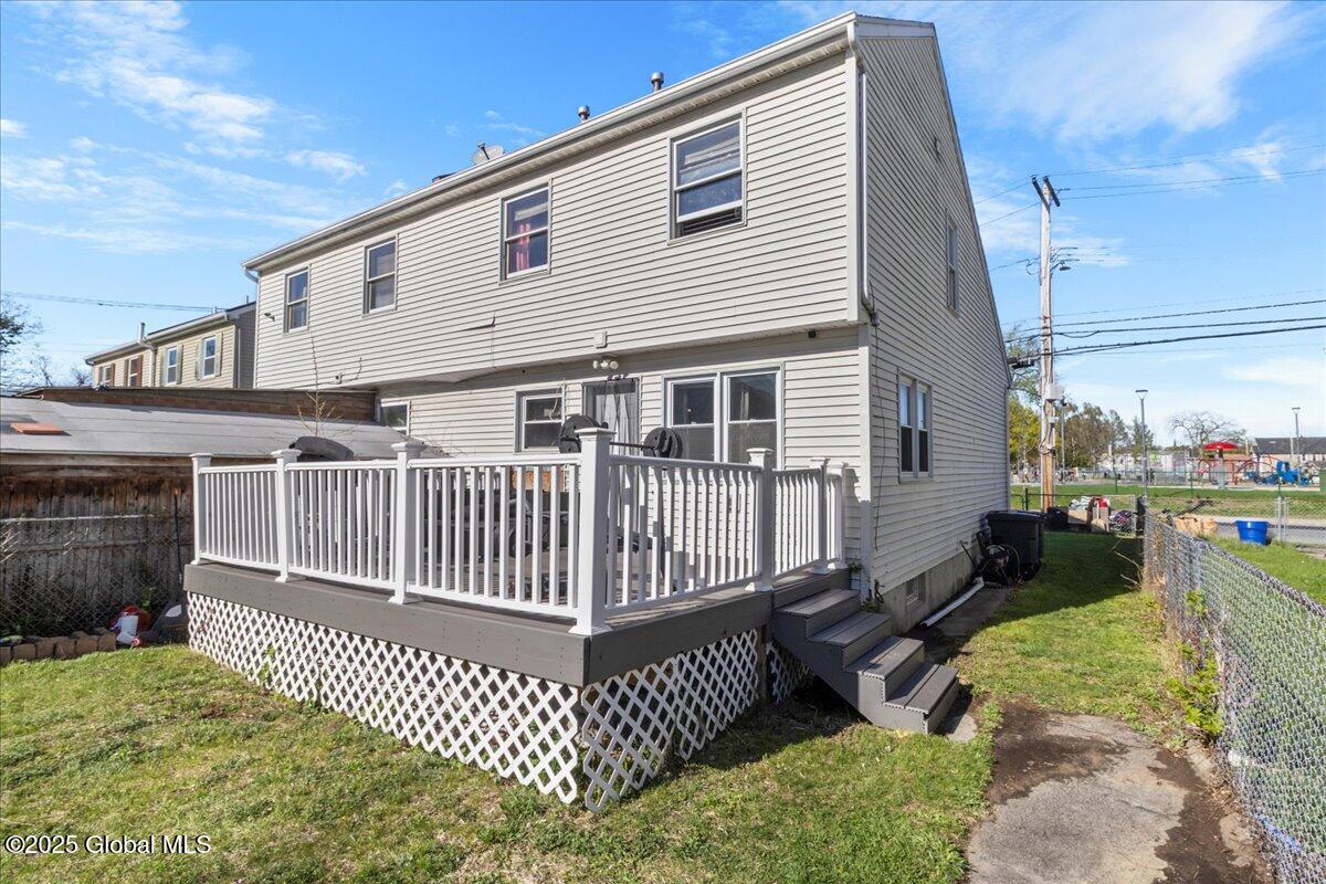 744 Hamilton Street, Schenectady, New York image 27