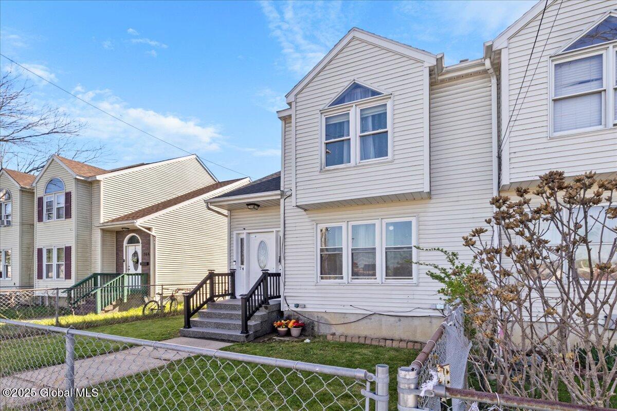 744 Hamilton Street, Schenectady, New York image 2