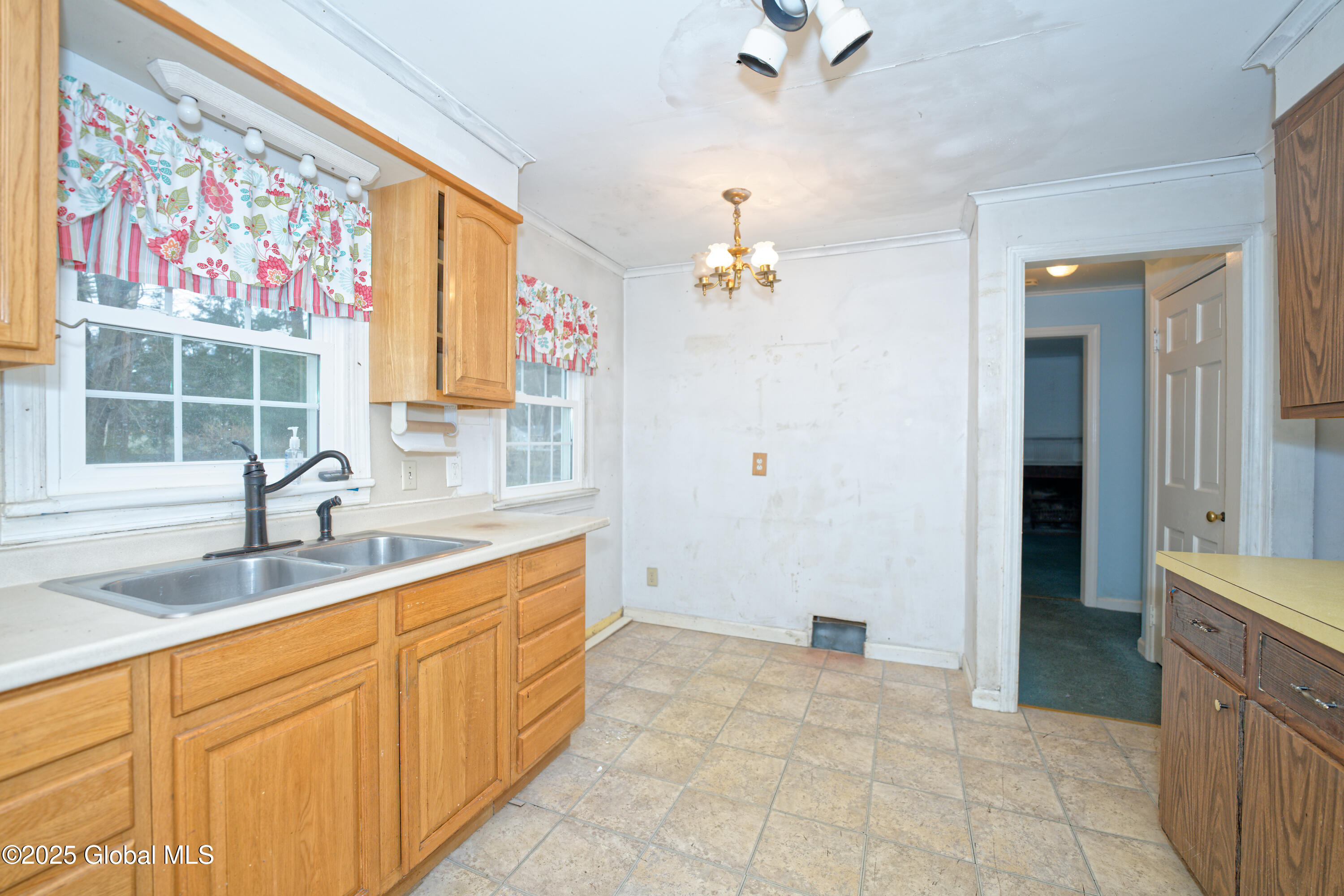 14 Keith Road, Delmar, New York image 17