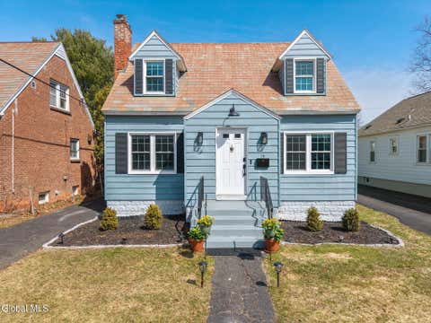 Homes For Sale - 19 Fordham Court<br/> Albany, NY 12209