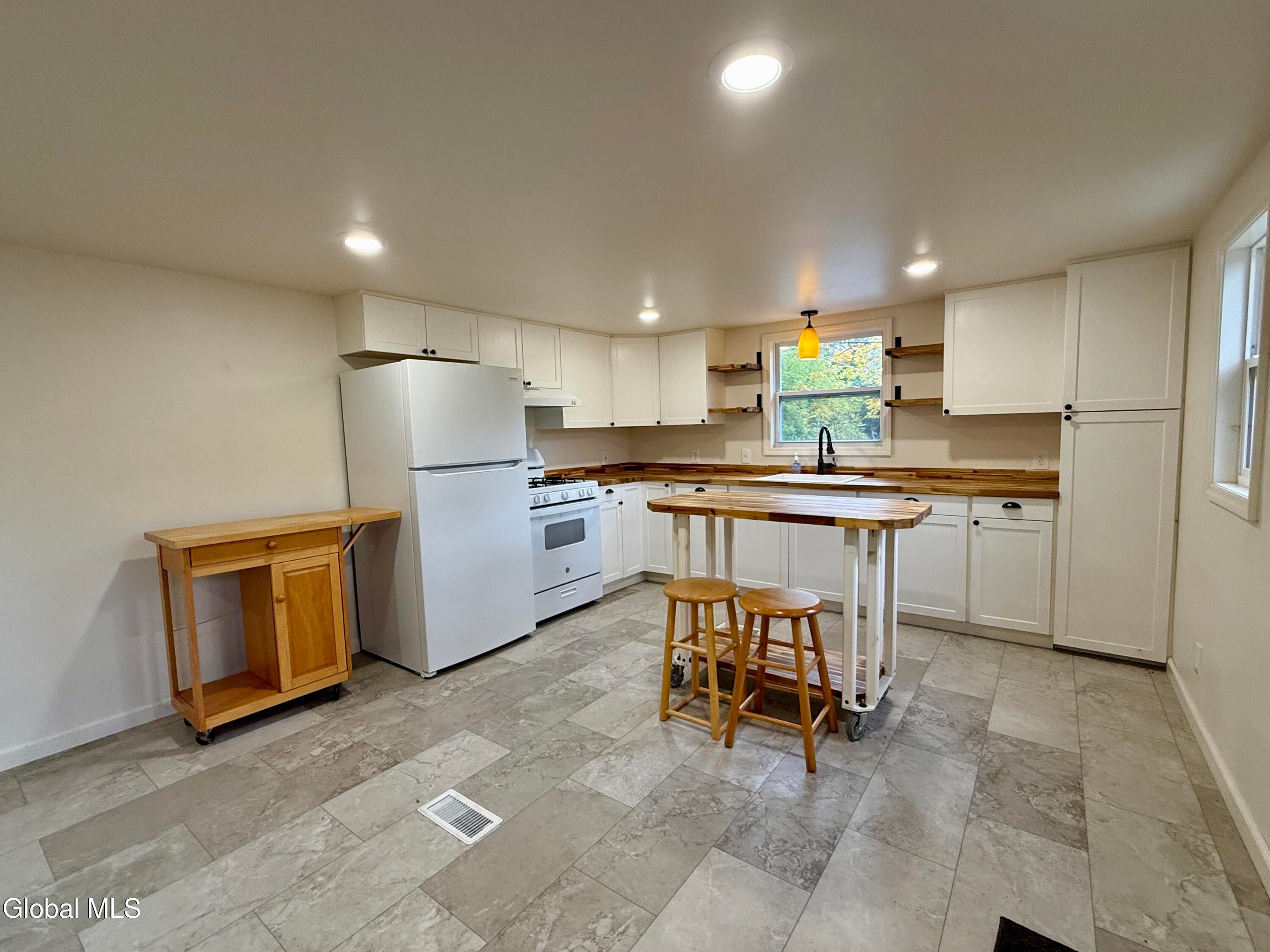 35 Burdick Avenue