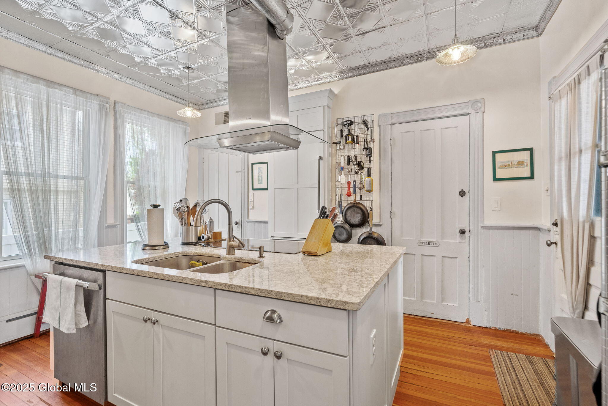 265 Pawling Avenue, Troy, New York image 19