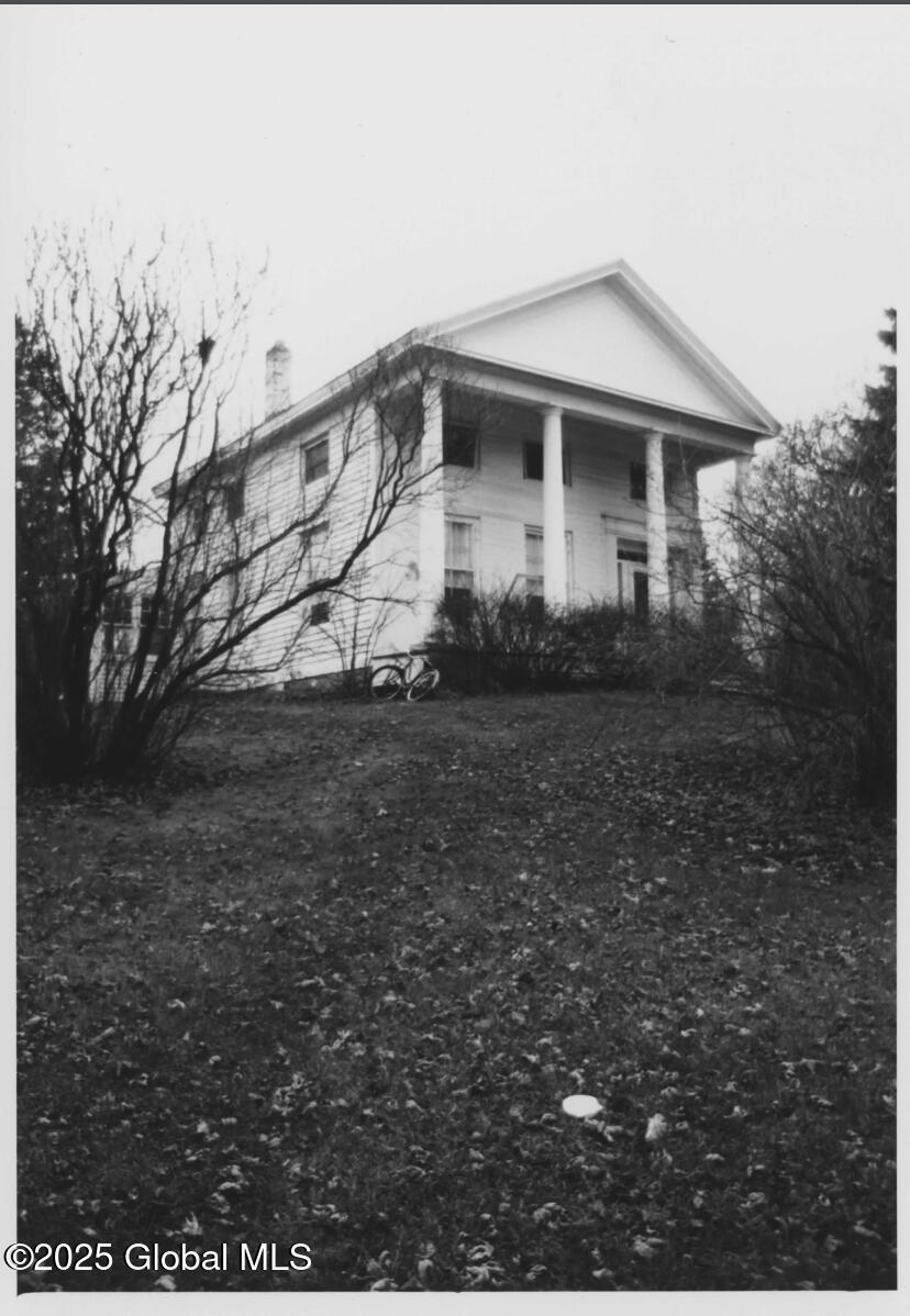 25 Albany Avenue, Nassau, New York image 48