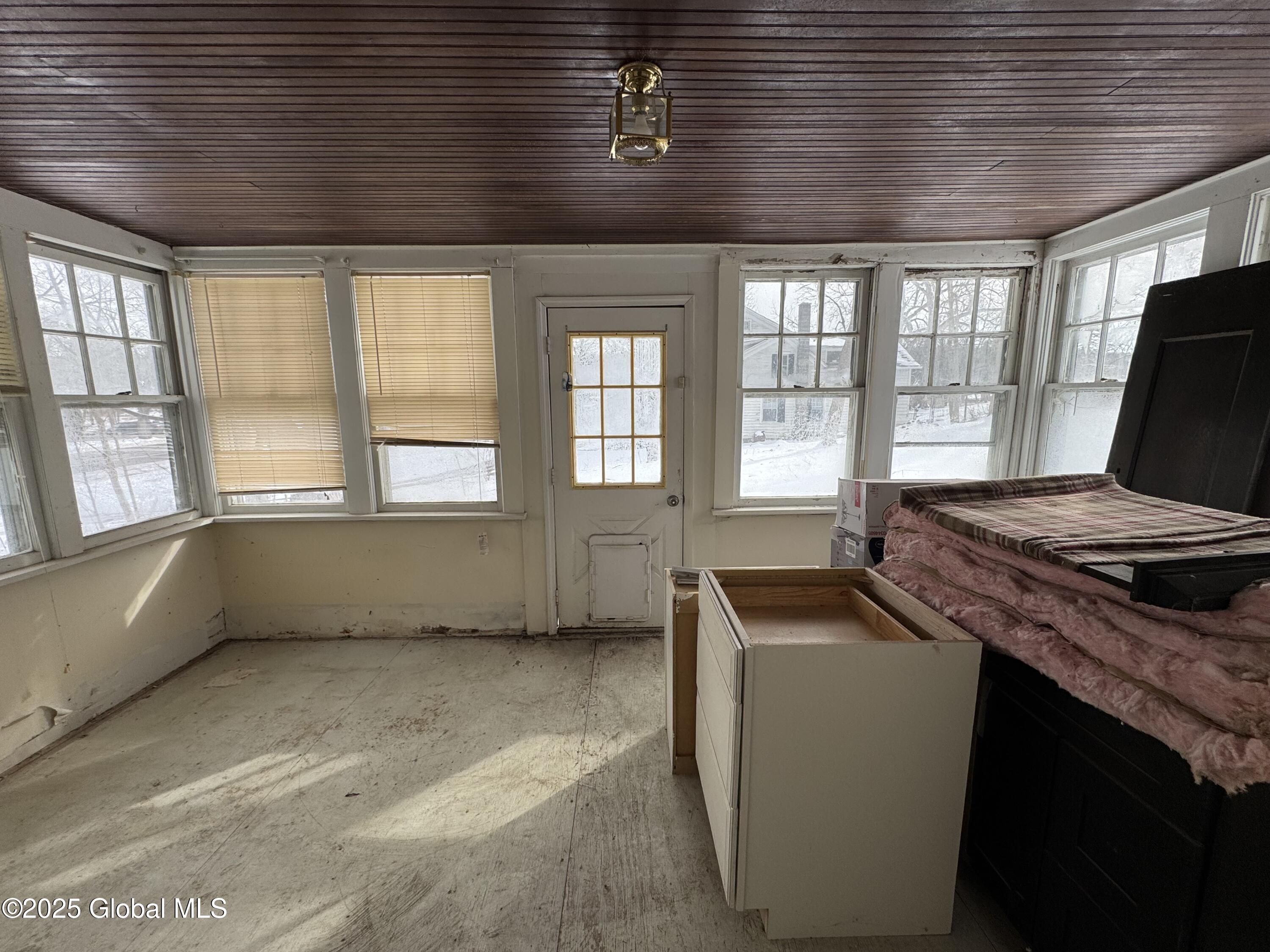 25 Albany Avenue, Nassau, New York image 13