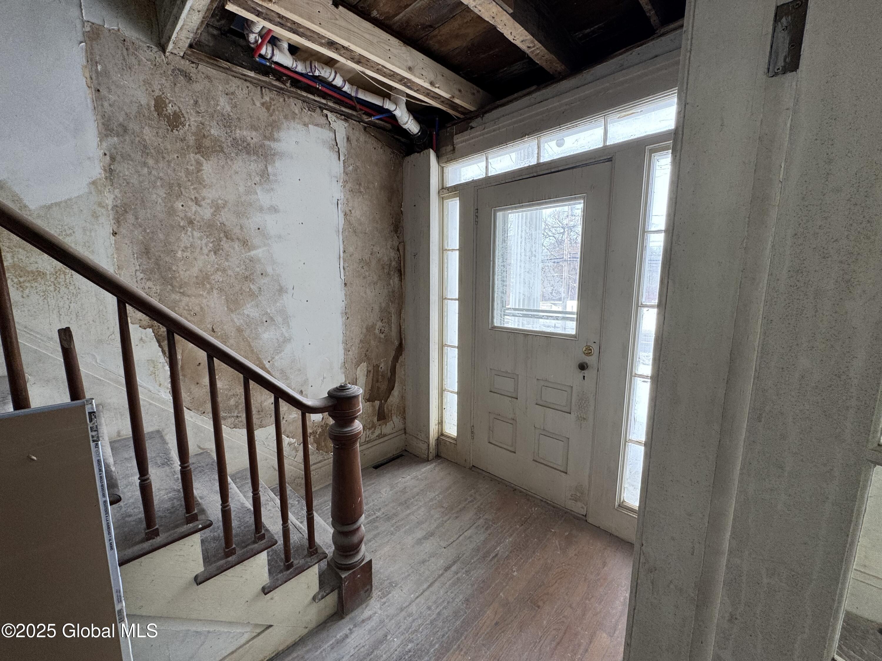 25 Albany Avenue, Nassau, New York image 2