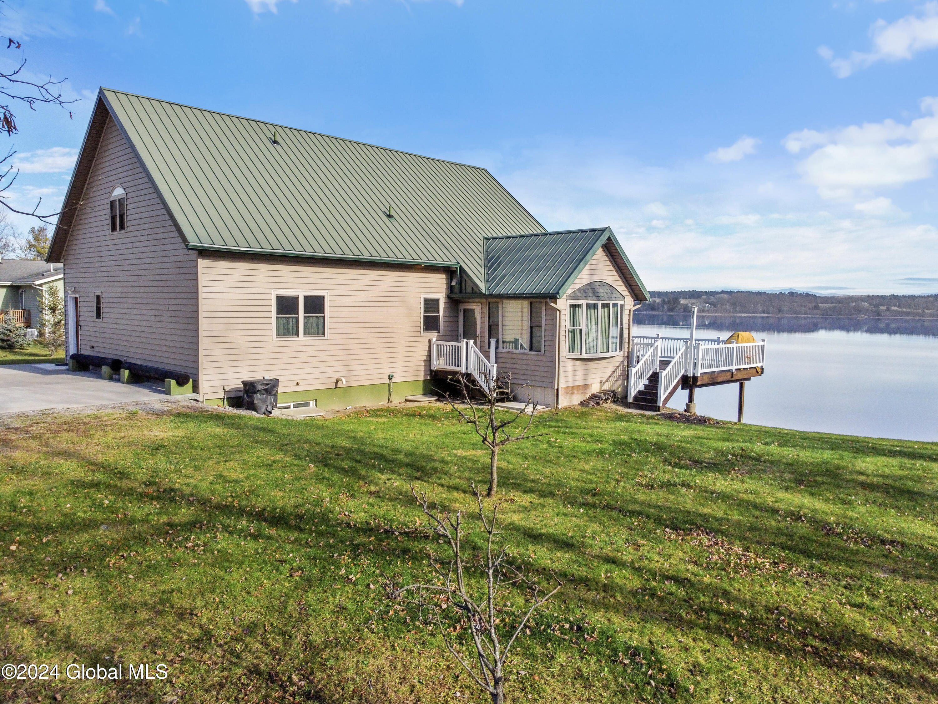 113 Captains Cove Cv, Crown Point, New York image 47