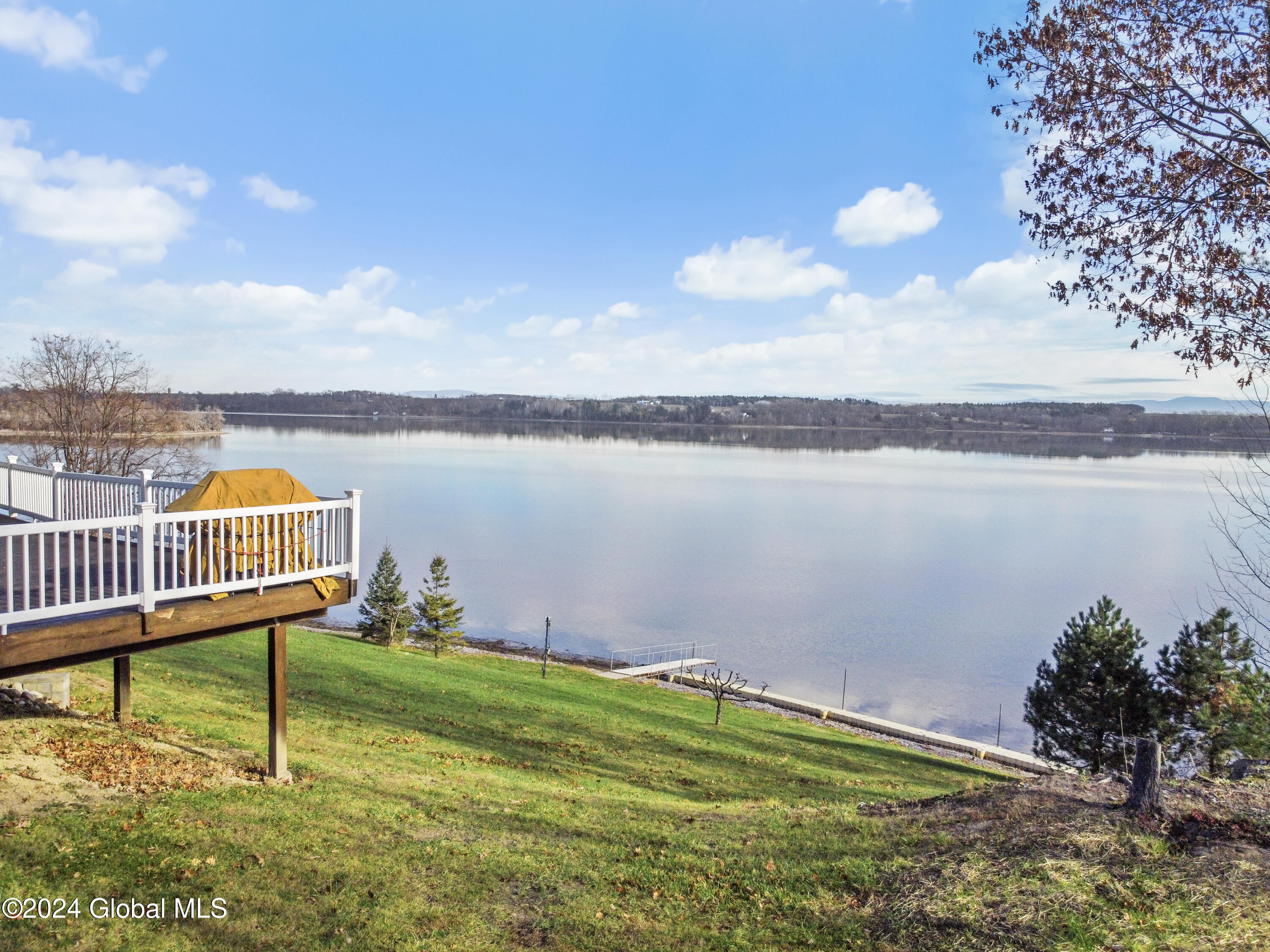 113 Captains Cove Cv, Crown Point, New York image 46