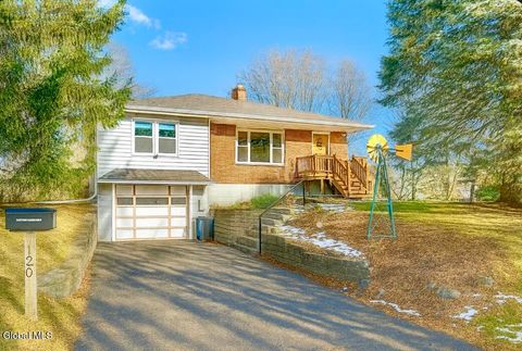 Photo of 1420 Nelson Street, Schenectady, NY 12306 (MLS # 202530377)