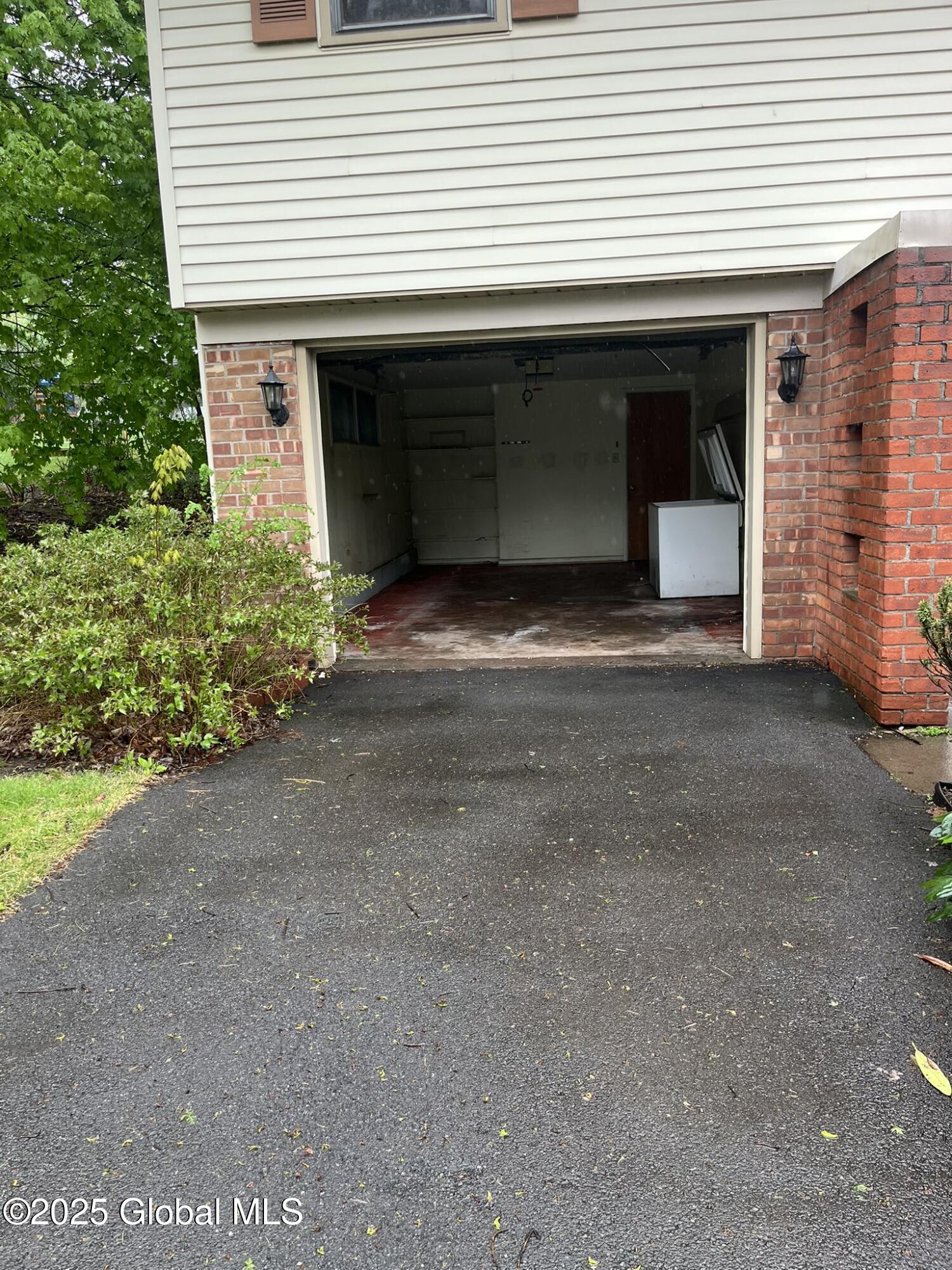 11 Diamond Avenue, Troy, New York image 22