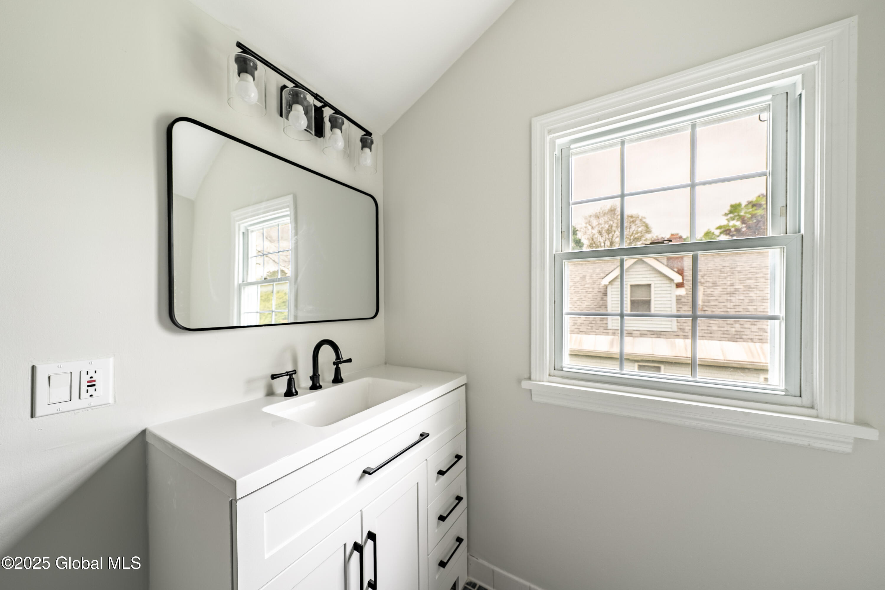 1808 Patton Drive, Schenectady, New York image 16