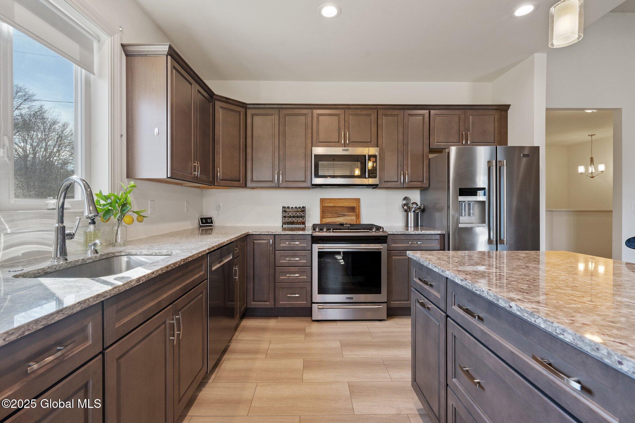 423 Hidley Road, Wynantskill, New York image 11
