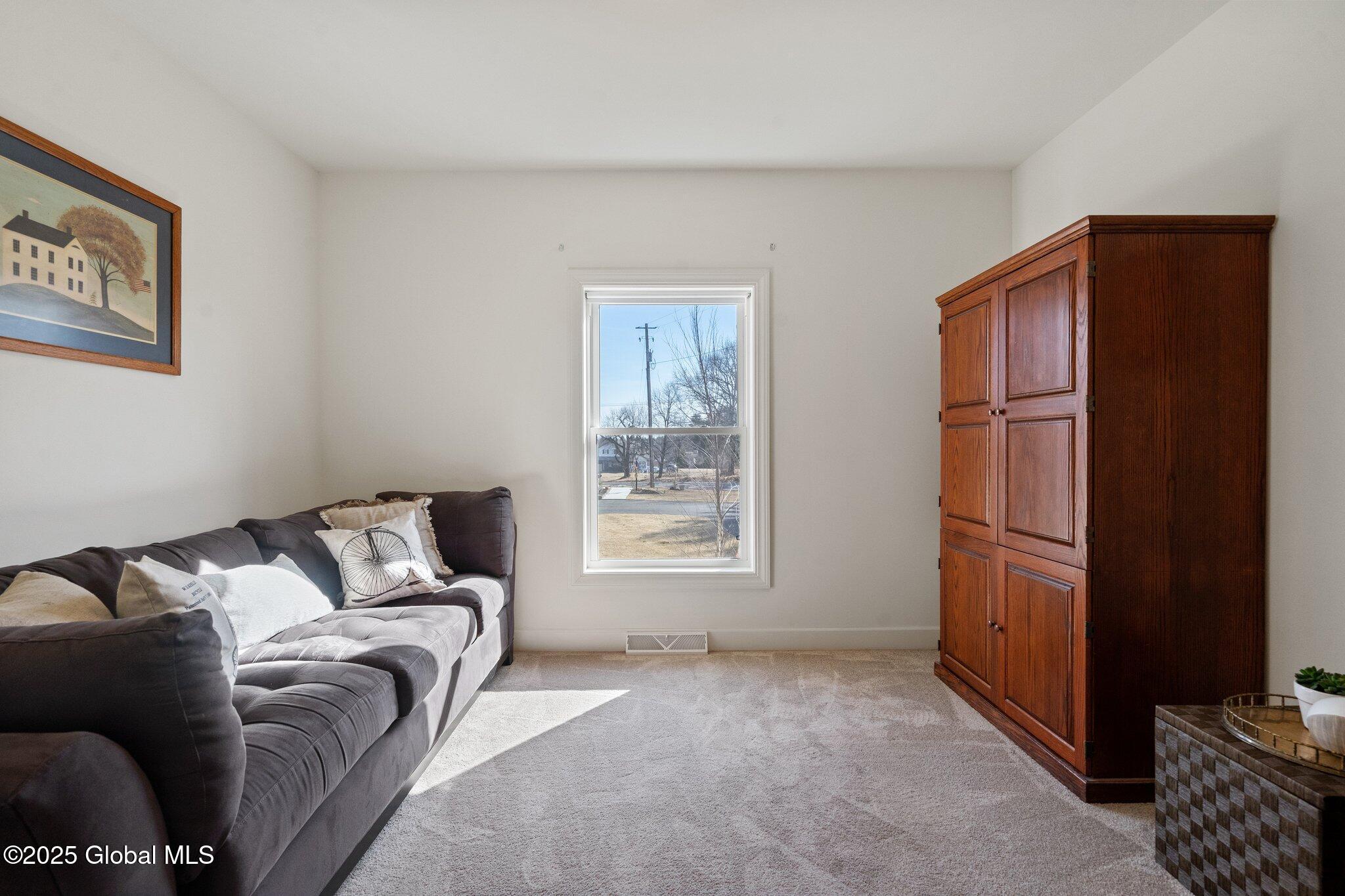 423 Hidley Road, Wynantskill, New York image 38