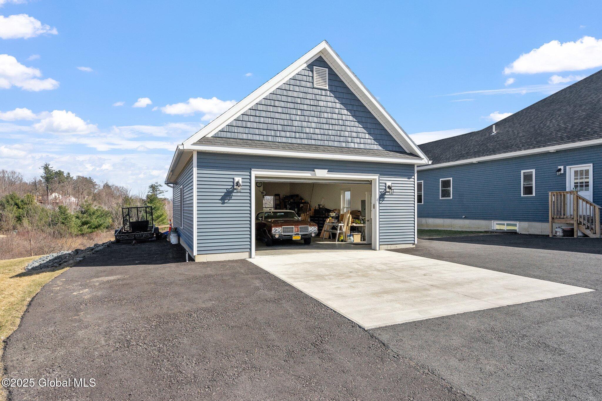 423 Hidley Road, Wynantskill, New York image 48