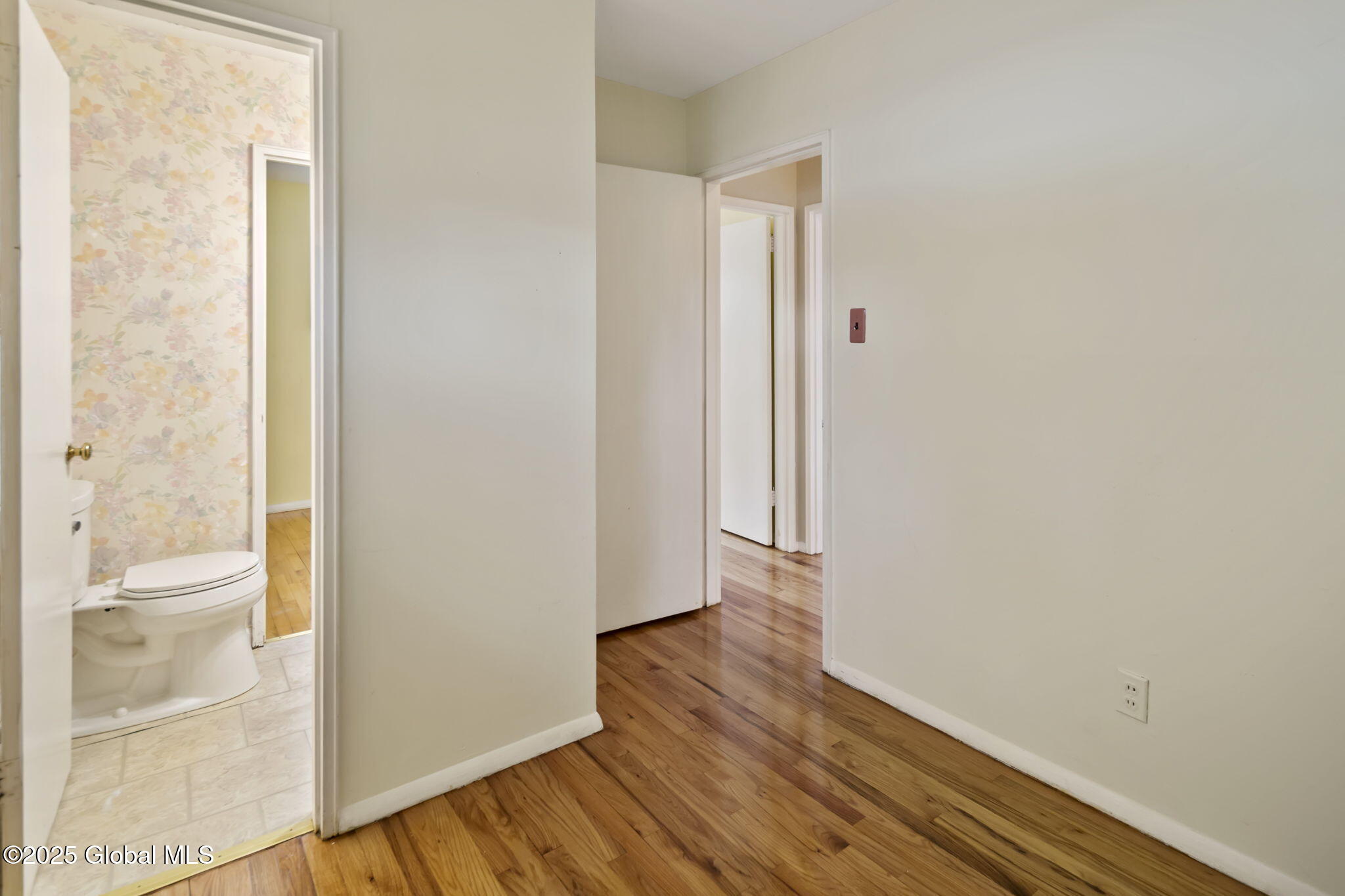 6 Tipton Drive, Loudonville, New York image 18