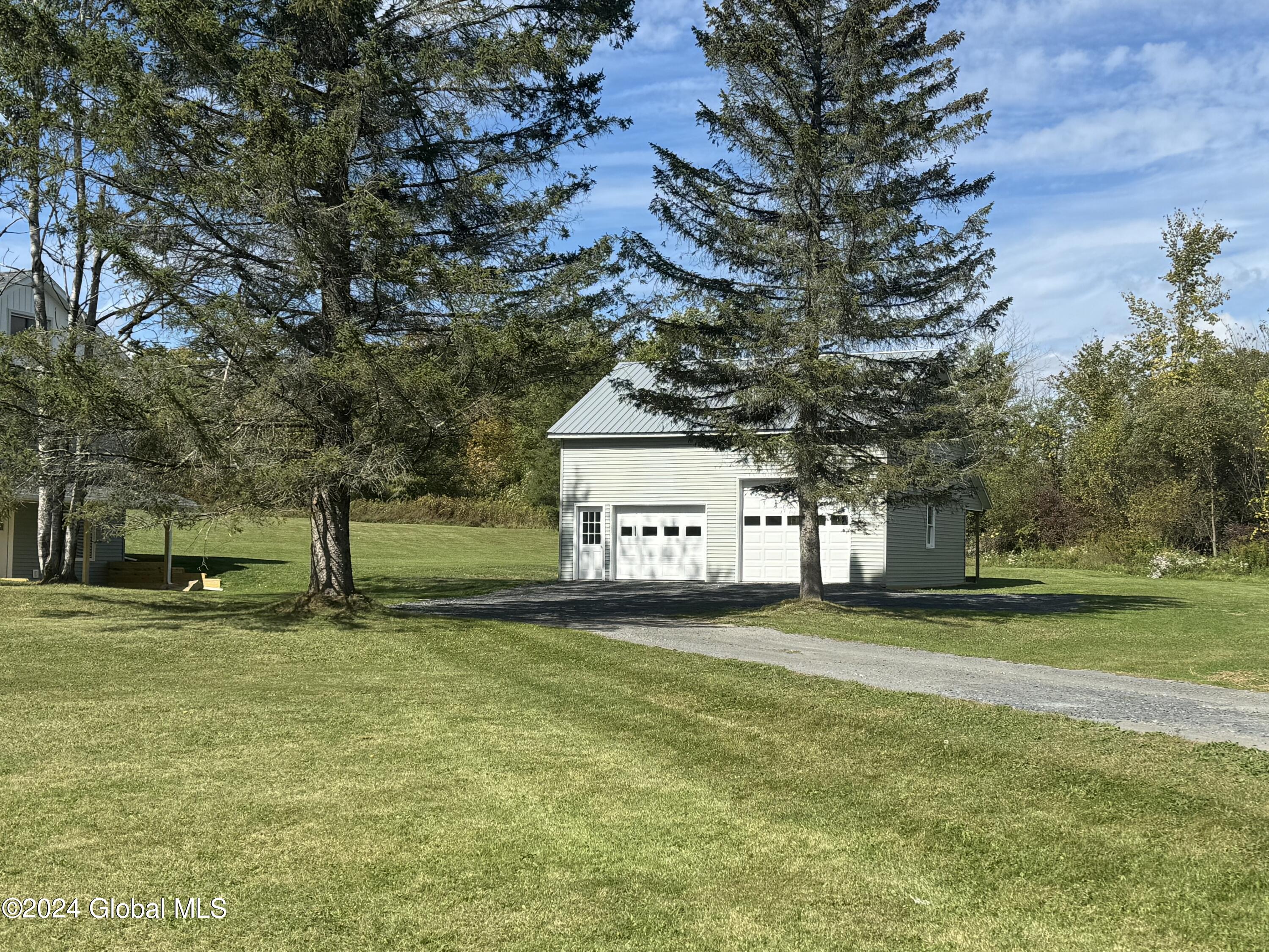 369 Newry Lane, Greenville, New York image 3