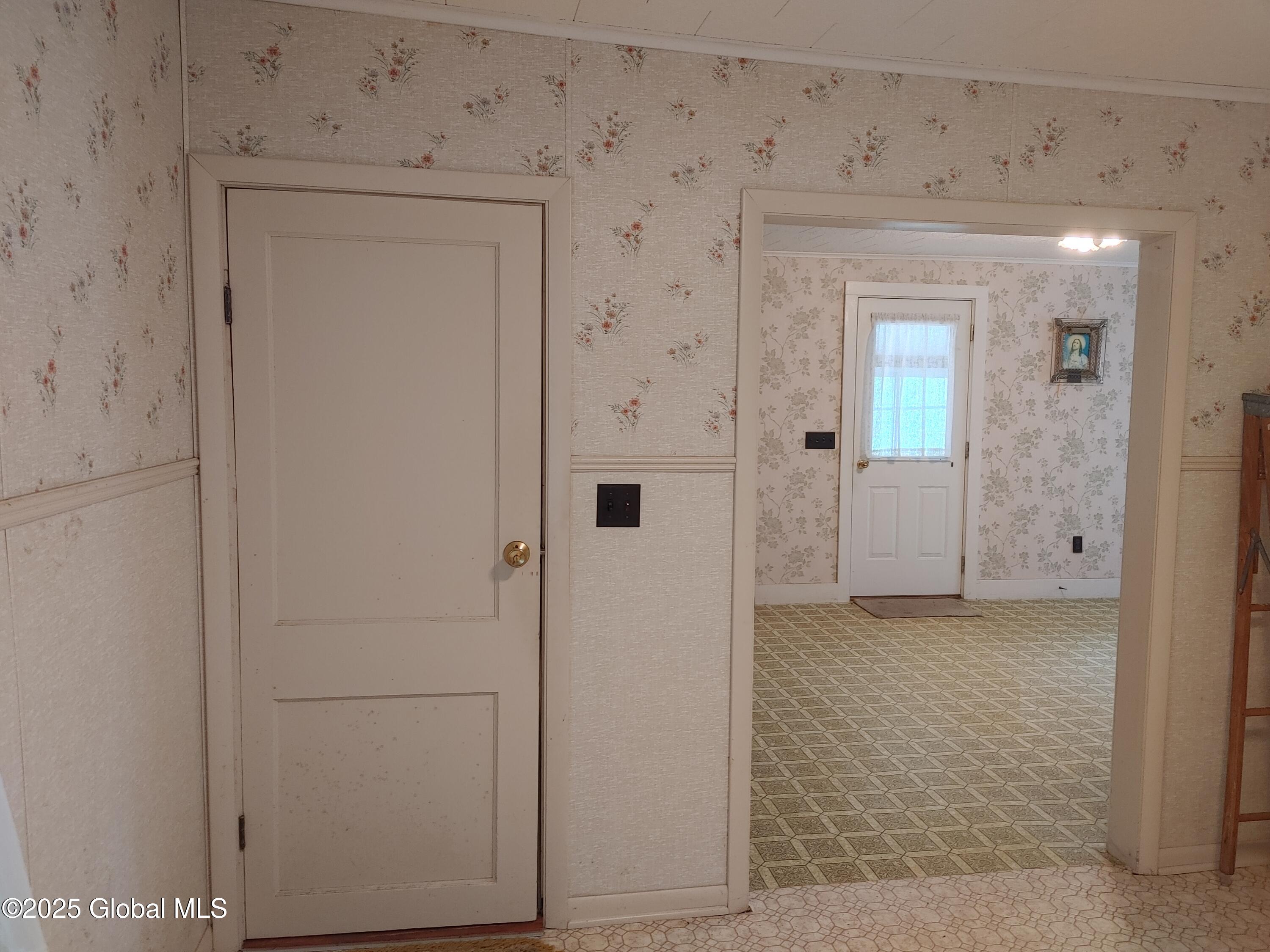 73 River Road, Ticonderoga, New York image 10