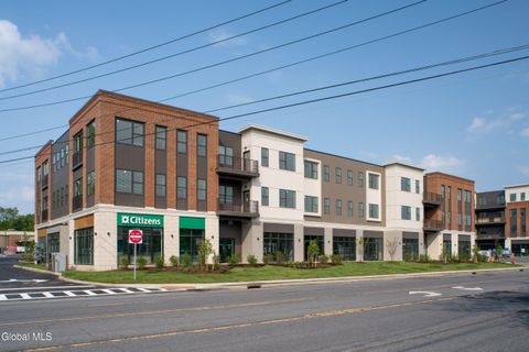Apartment For Rent - 1 Town Center Drive #308<br/> East Greenbush, NY 12061