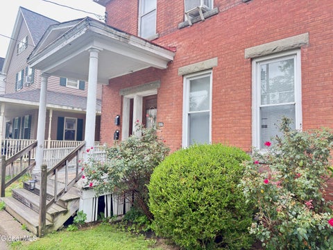 Apartment For Rent - 606 Broadway #1<br/> Mechanicville, NY 12118
