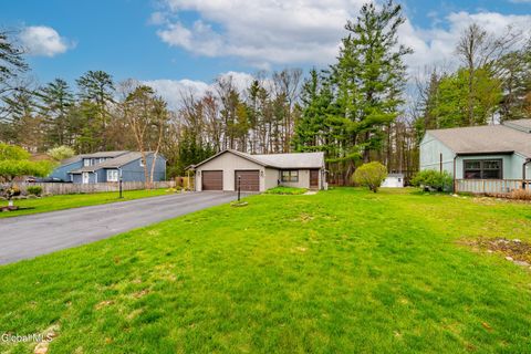 Photo of 23 Pepperbush Place, Ballston Spa, NY 12020 (MLS # 202616216)
