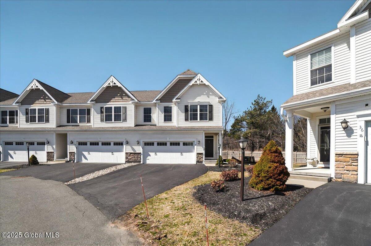 38 Andriana Lane, Albany, New York image 34