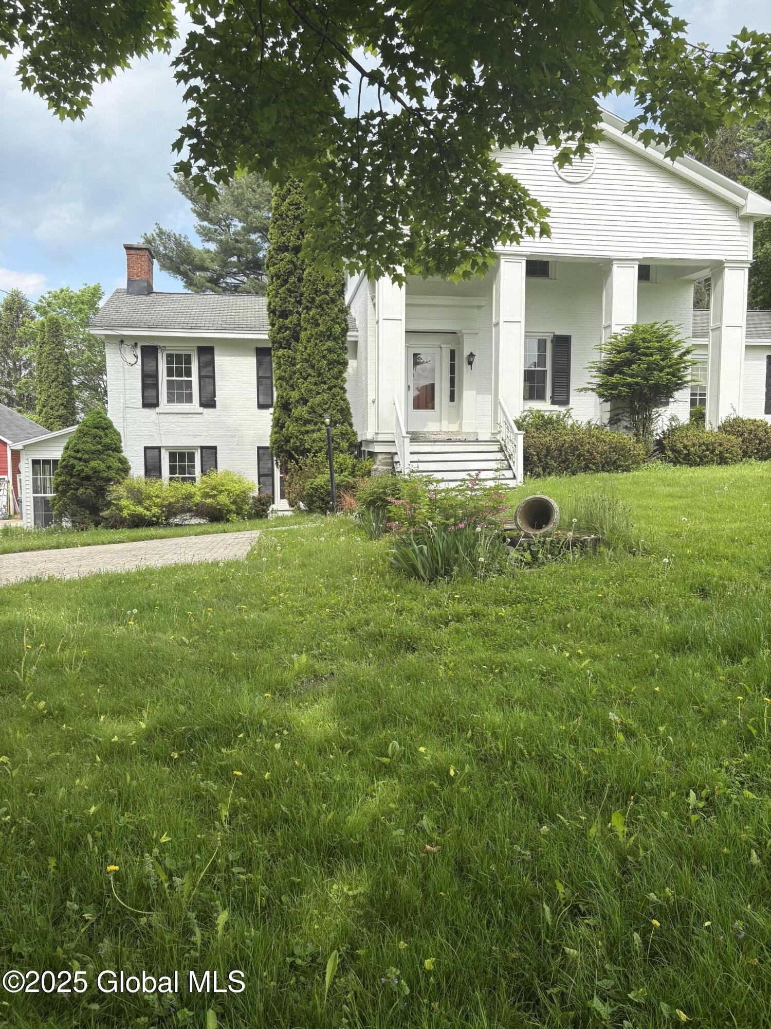 353 Truax Road, Amsterdam, New York image 3