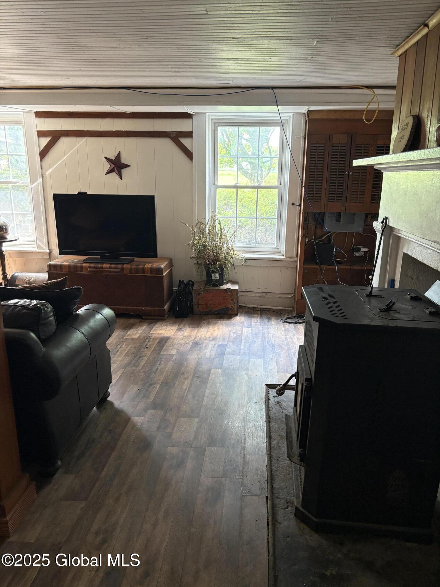 353 Truax Road, Amsterdam, New York image 36