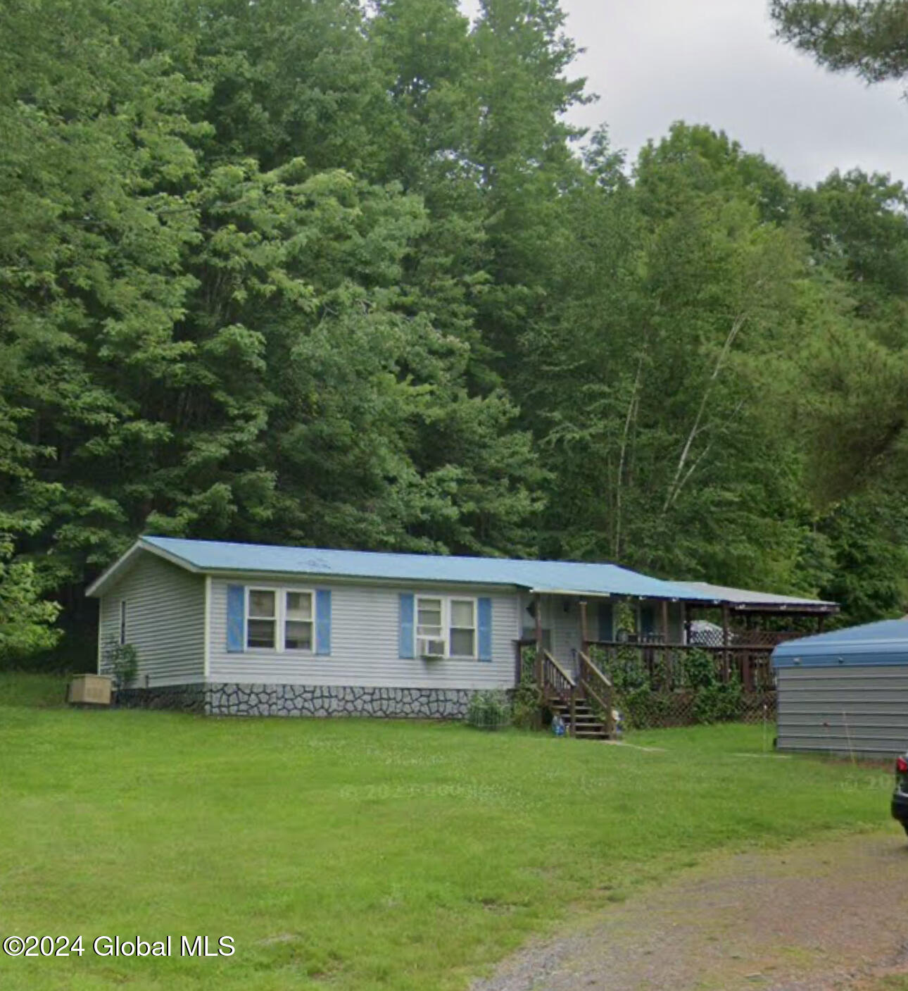 1605 N Shore Road, Hadley, New York image 8