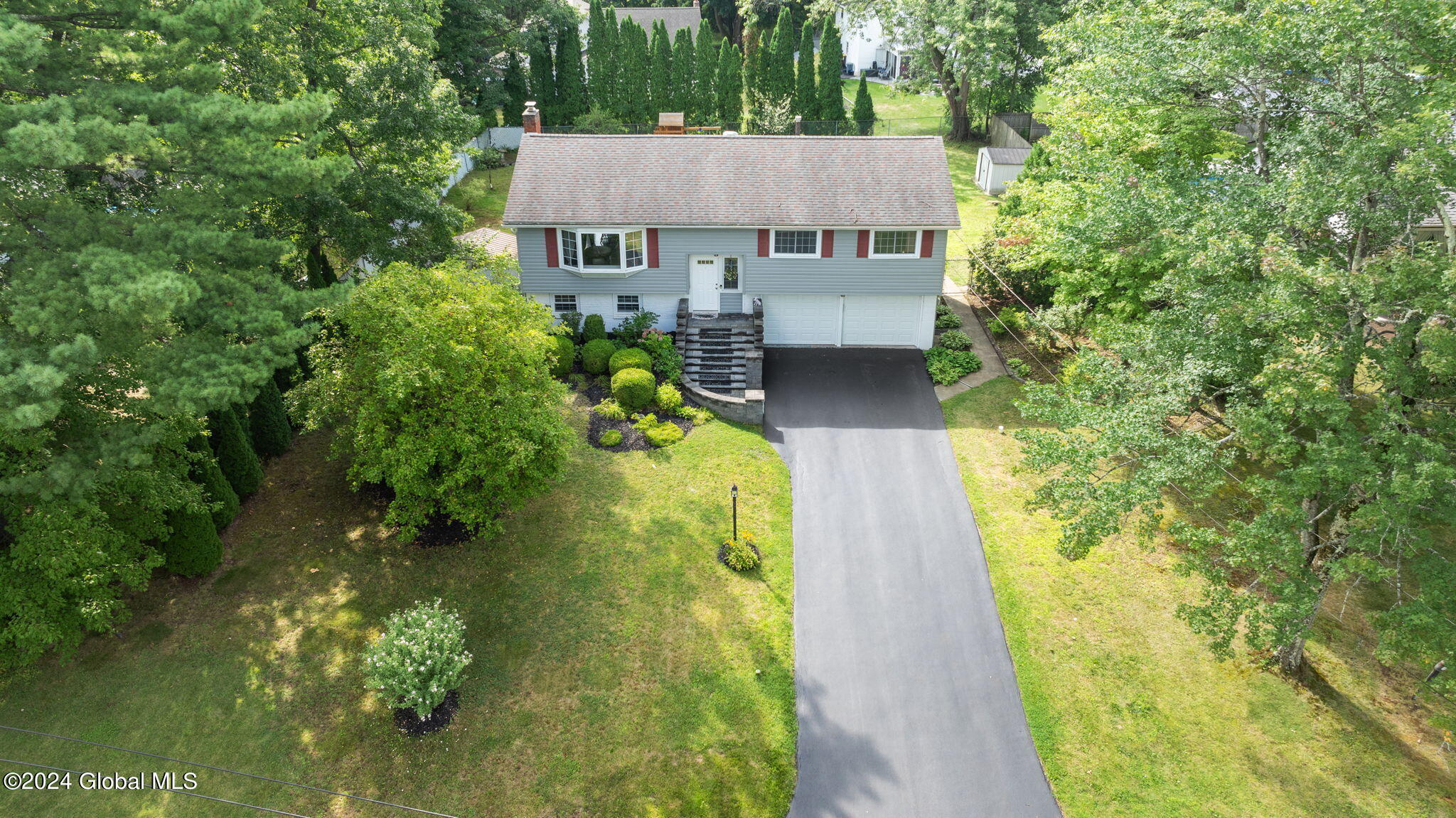 872 Whitney Drive, Niskayuna, New York image 36