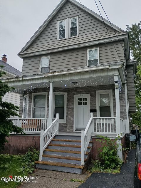 Photo of 1318 Alden Place #1318, Schenectady, NY 12308 (MLS # 202523009)
