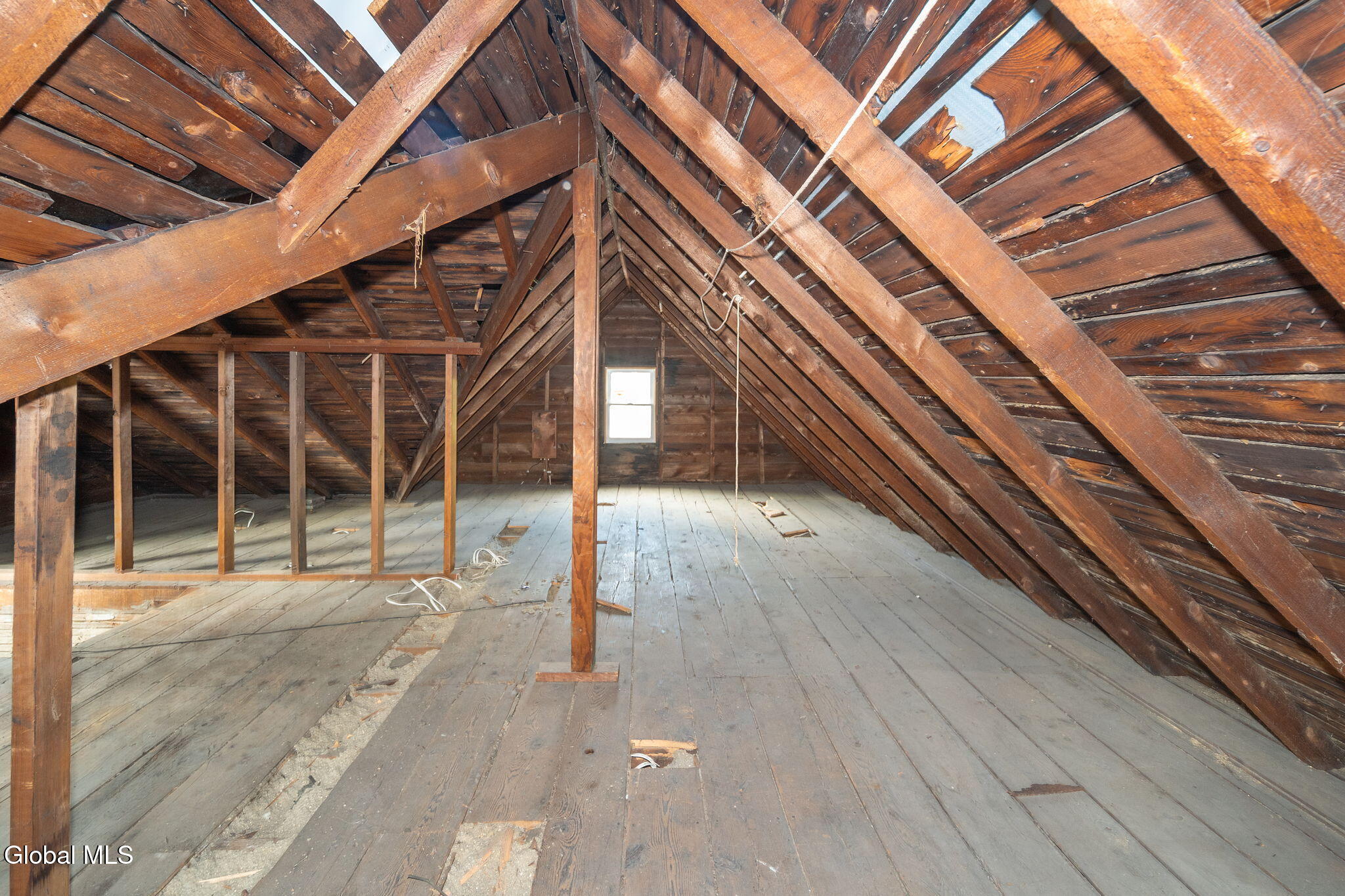 Schenectady, New York 12304, United States, 3 Bedrooms Bedrooms, ,2 BathroomsBathrooms,Residential,Active,229636